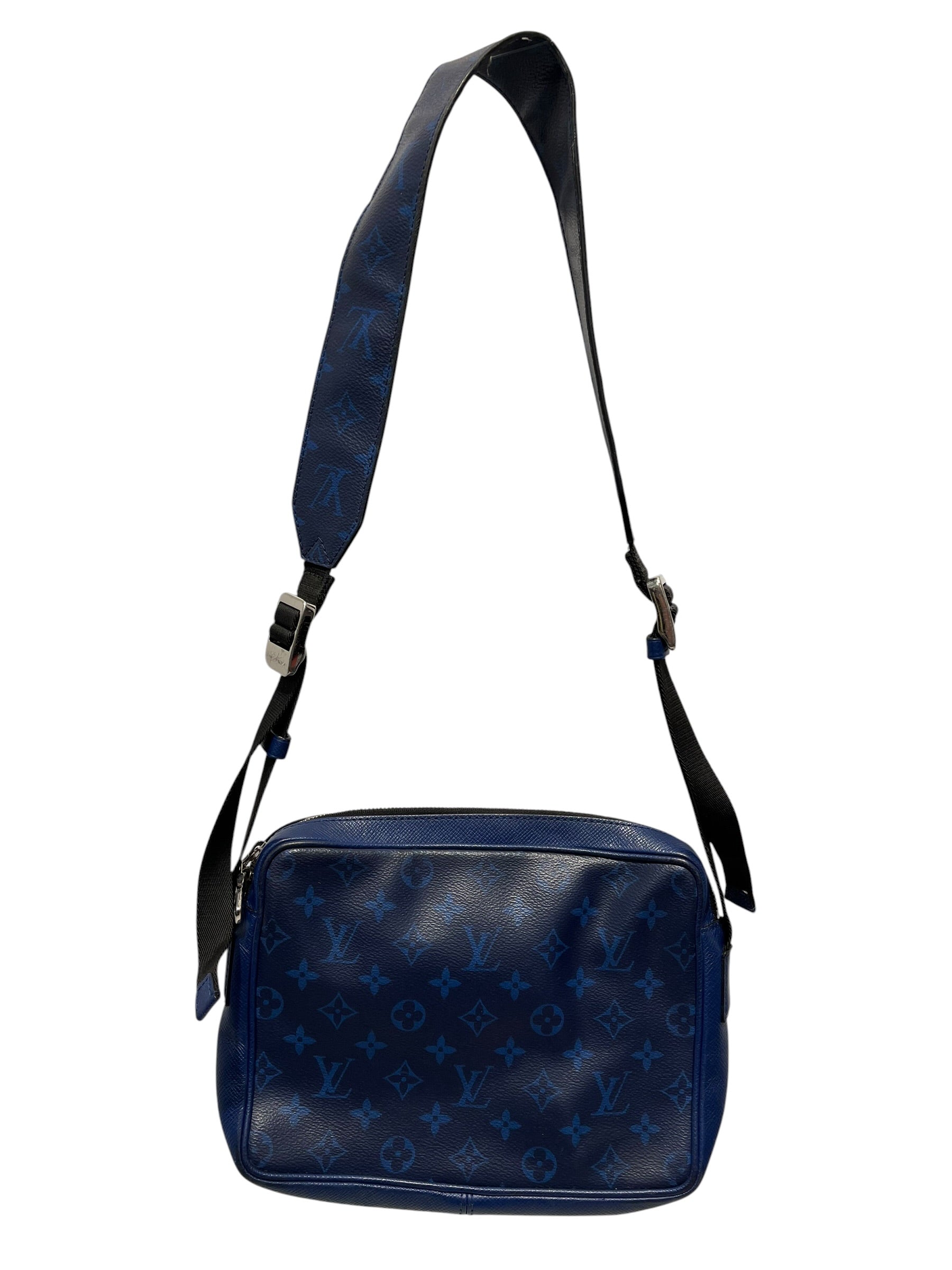 LOUIS VUITTON/Cross Body Bag/Monogram/Leather/BLU/outdoor messenger view 2