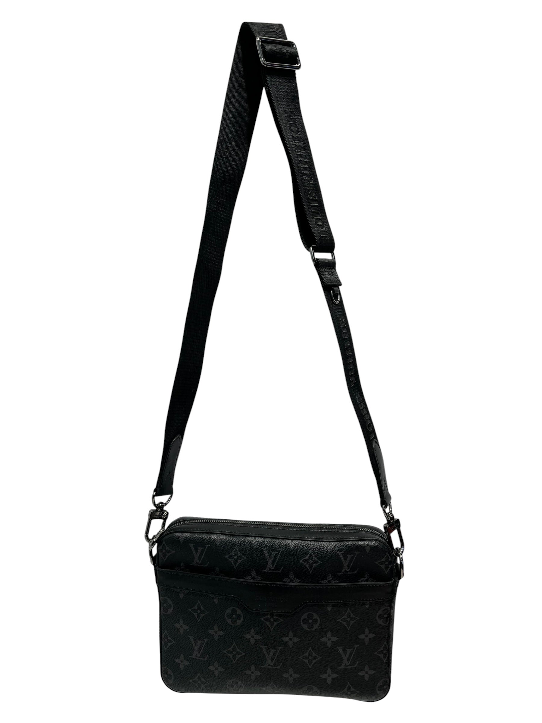 LOUIS VUITTON/Cross Body Bag/Monogram/BLK/trio messenger view 1
