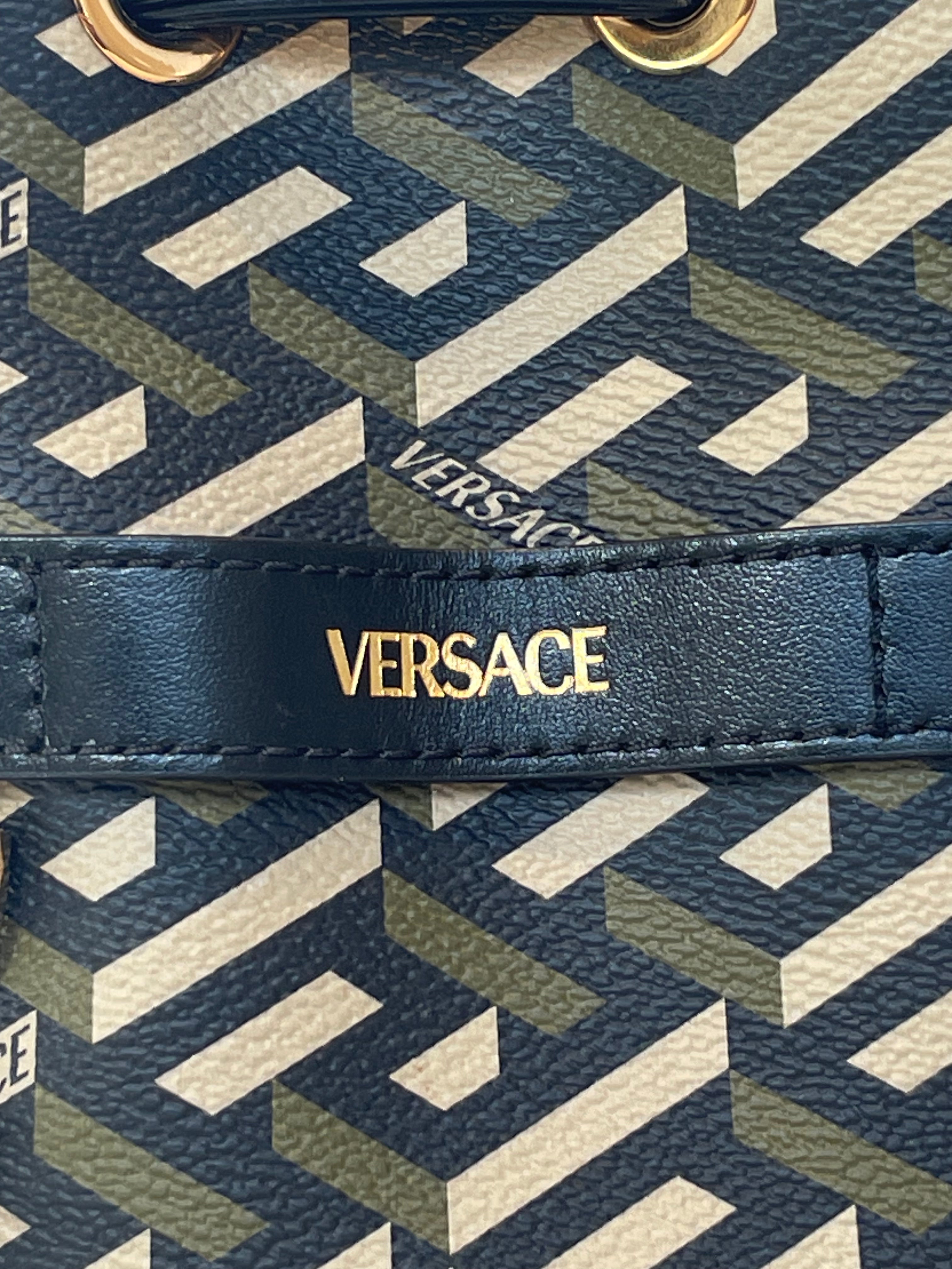VERSACE/Cross Body Bag/All Over Print/Leather/BLK/mini bucket bag/blk/khaki/grn view 9