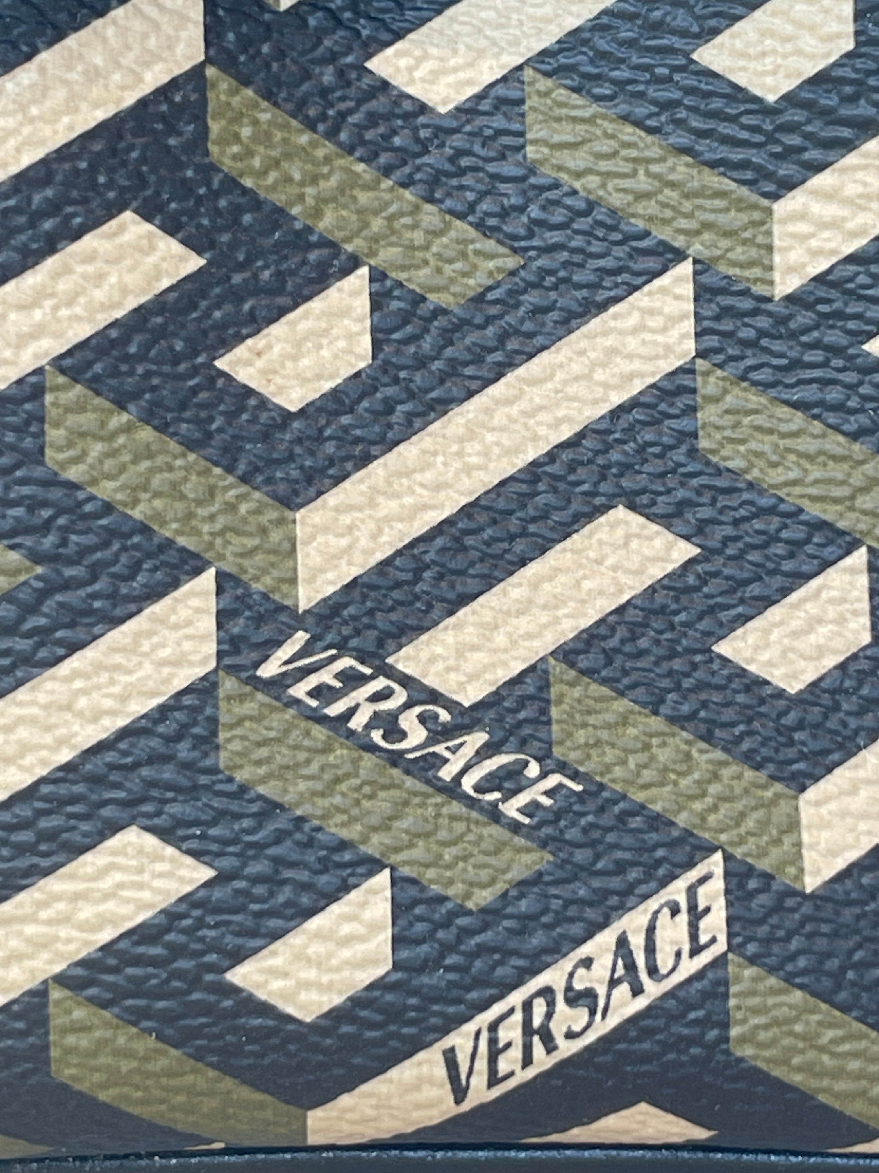 VERSACE/Cross Body Bag/All Over Print/Leather/BLK/mini bucket bag/blk/khaki/grn view 10