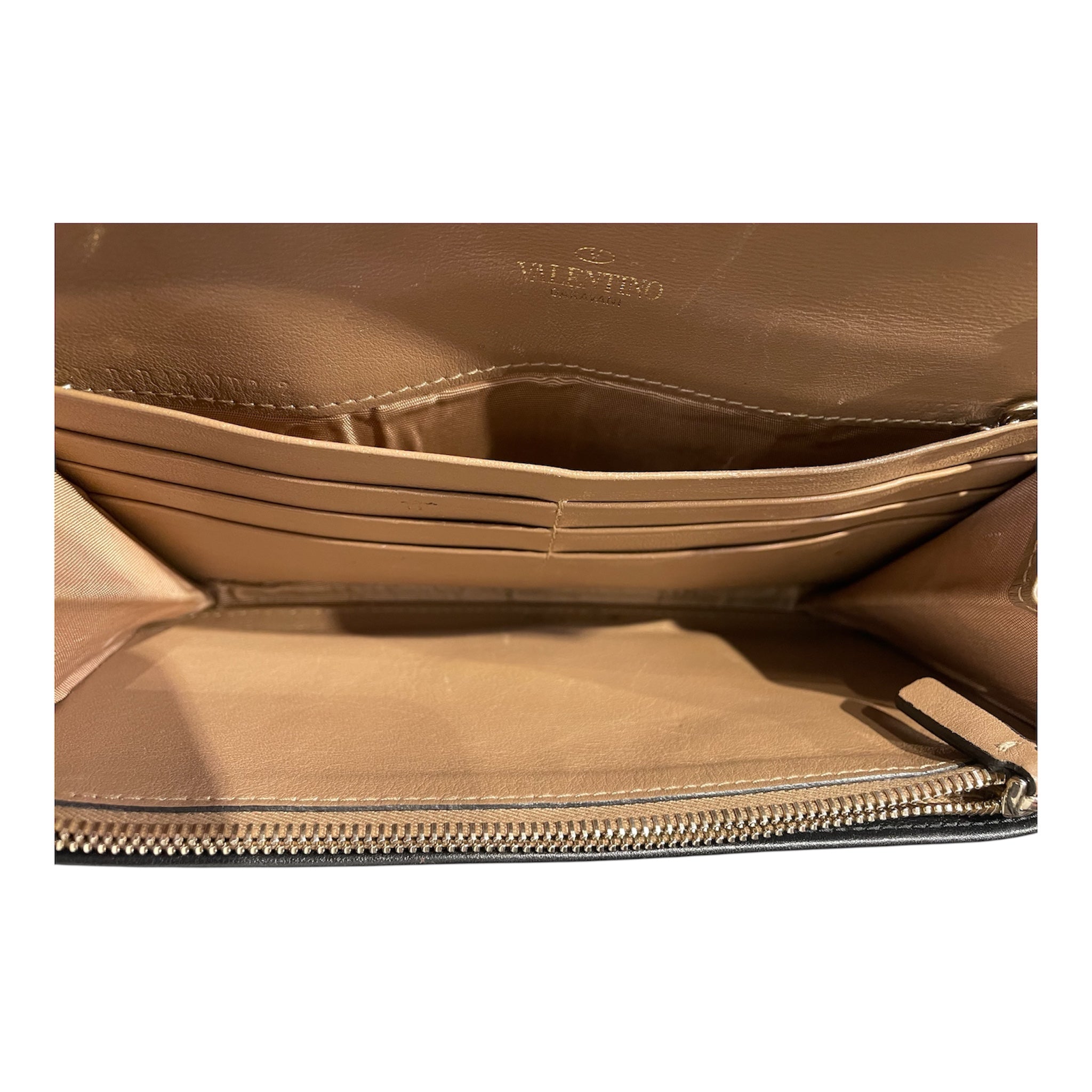 VALENTINO/Cross Body Bag/Leather/BLK/two big gold stud view 4