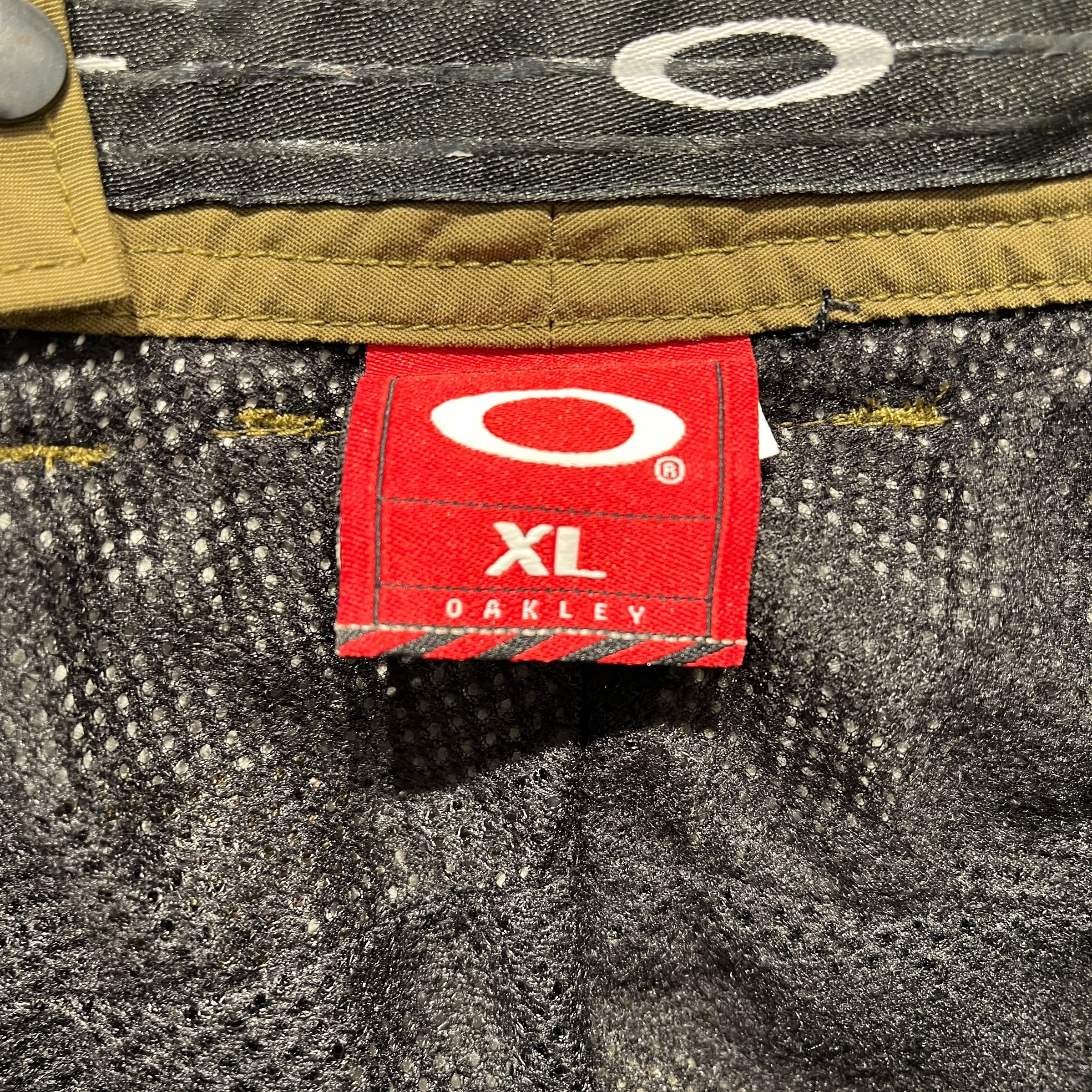 OAKLEY/Pants/XL/Nylon/GRN/SNOWBOARD PANTS YELLOW TAG view 3