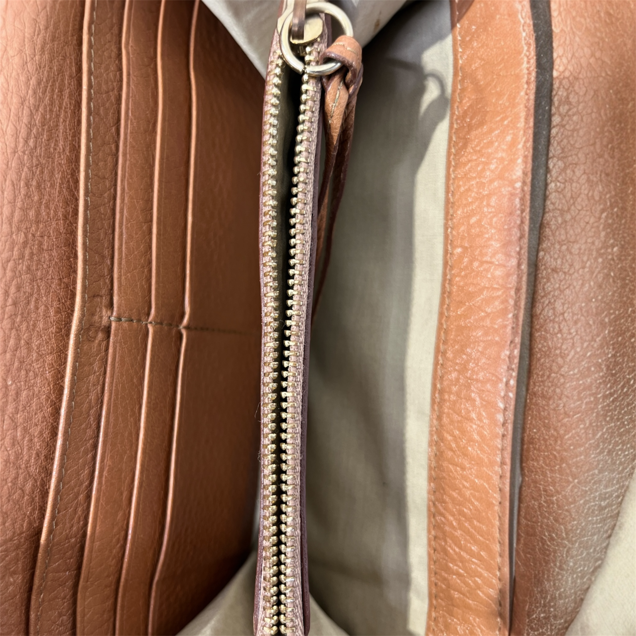 Chloe/Long Wallet/Leather/BEG/SILVER BOW DETAIL view 3
