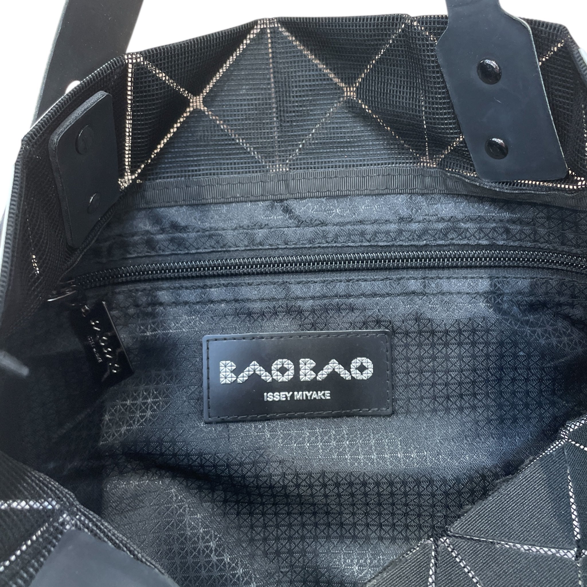 BAO BAO ISSEY MIYAKE/Tote Bag/OS/Polyester/WHT/WHT/BLK MINI PVC TOTE view 6