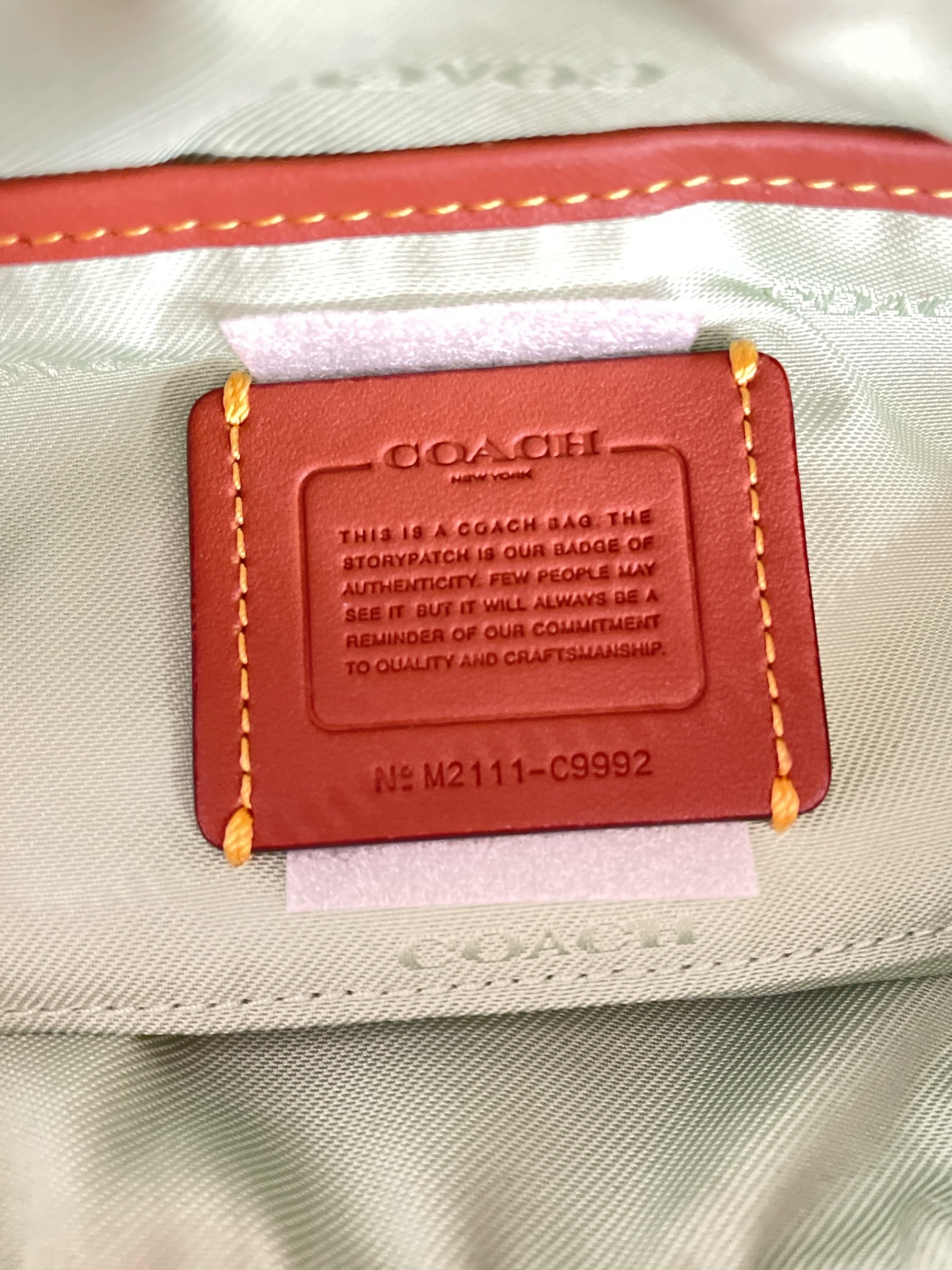 COACH/Cross Body Bag/Leather/GRN/Pistachio Camera Bag view 3