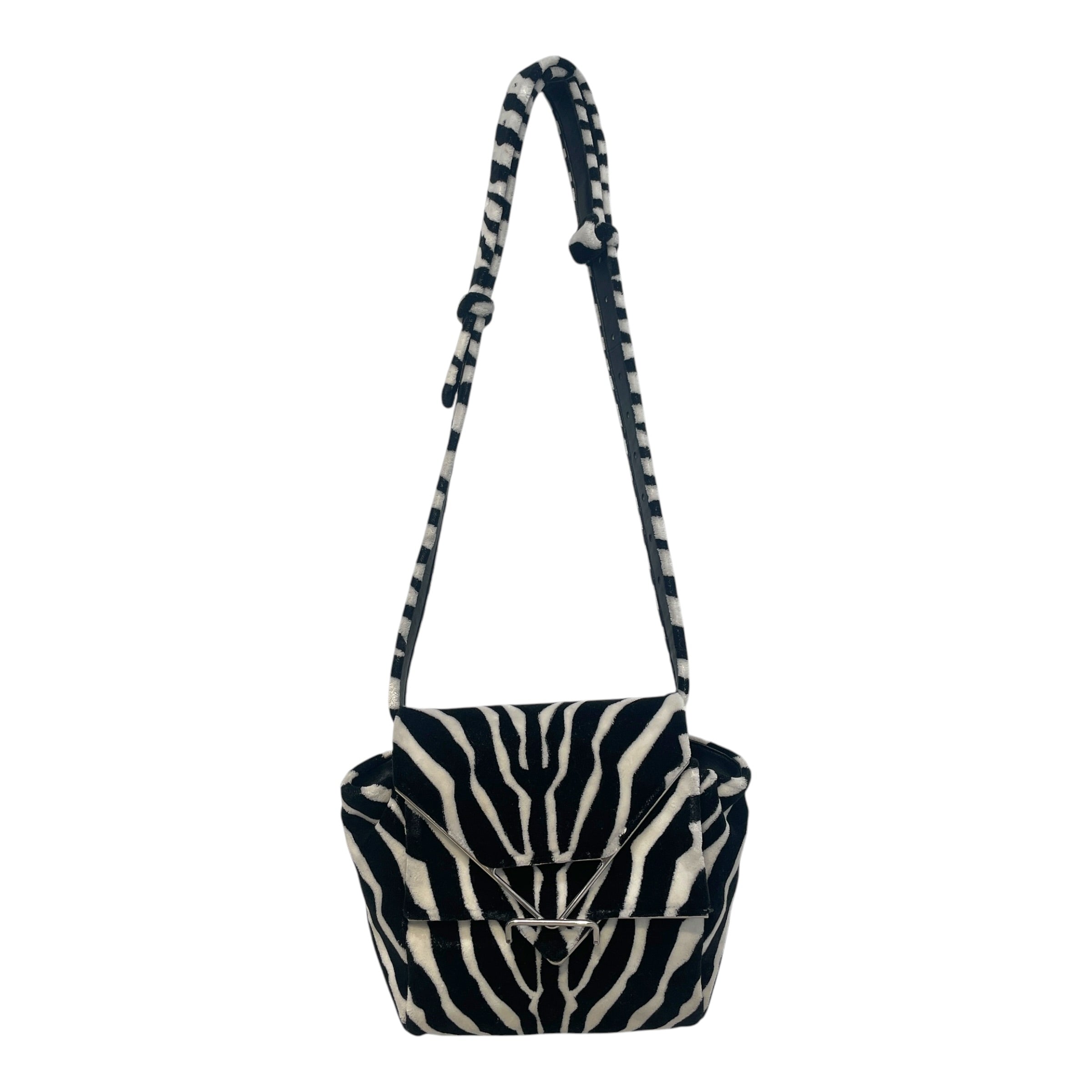 BOTTEGA VENETA/Cross Body Bag/Animal Pattern/Velour/BLK/Tufting Triangle Flap view 1
