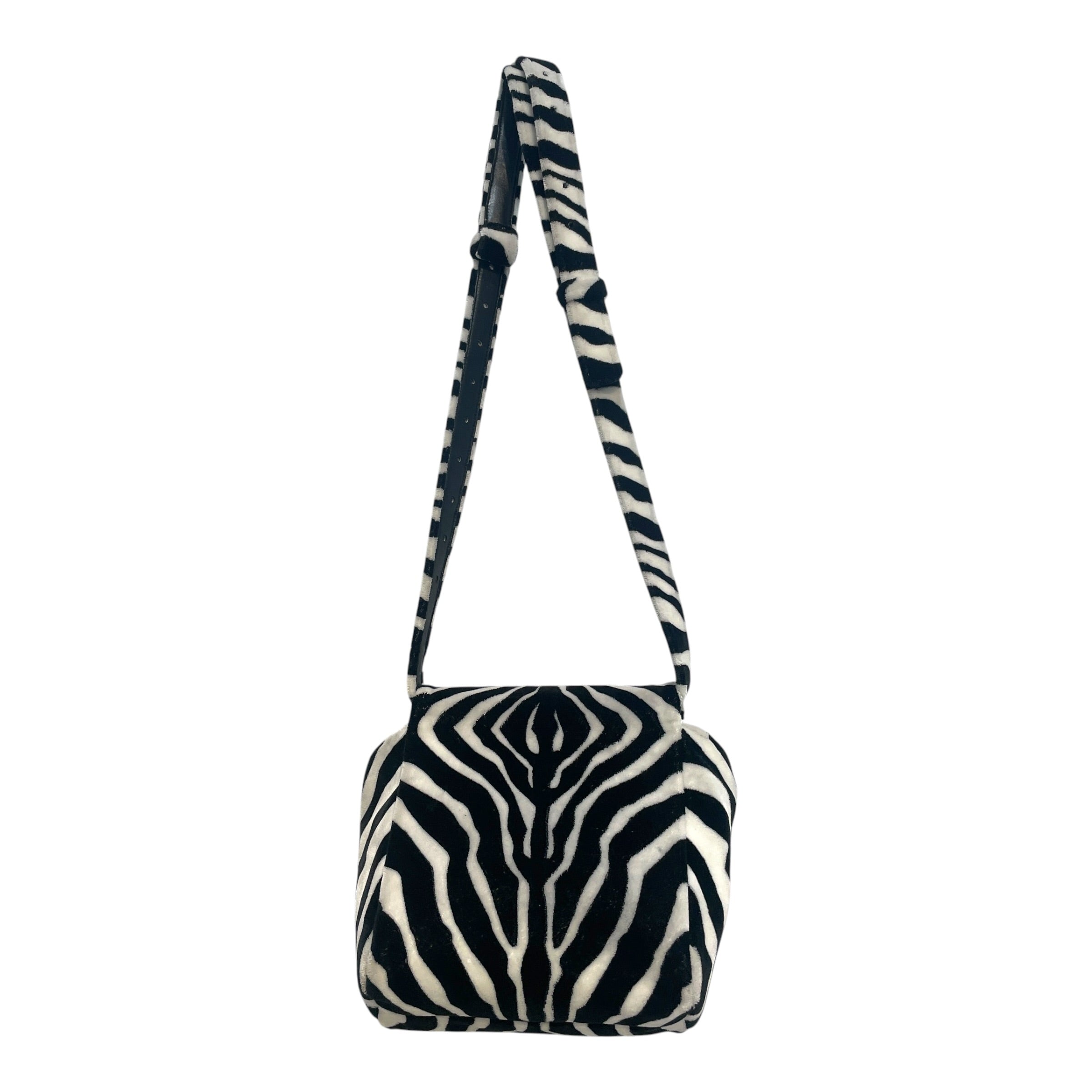 BOTTEGA VENETA/Cross Body Bag/Animal Pattern/Velour/BLK/Tufting Triangle Flap view 3