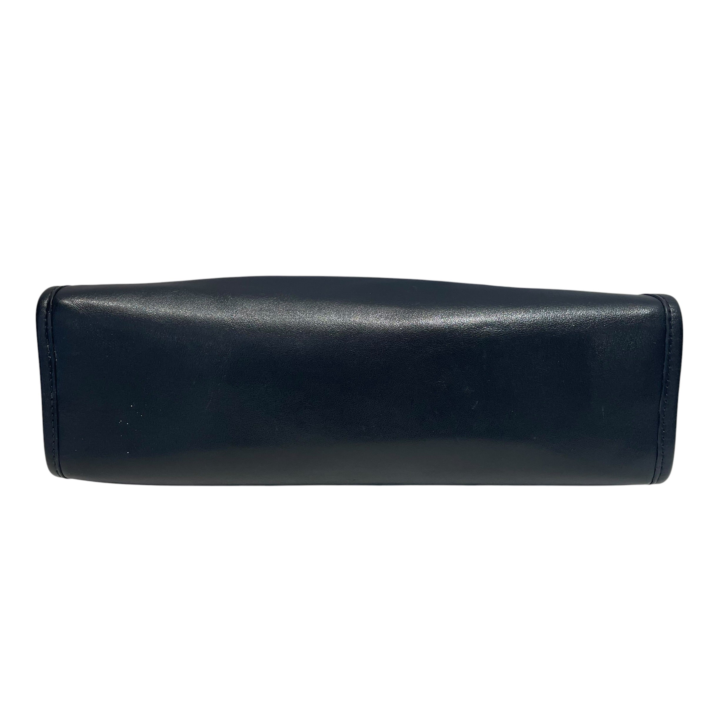 GUCCI/Pouch/Leather/BLK/maurem clutch view 3