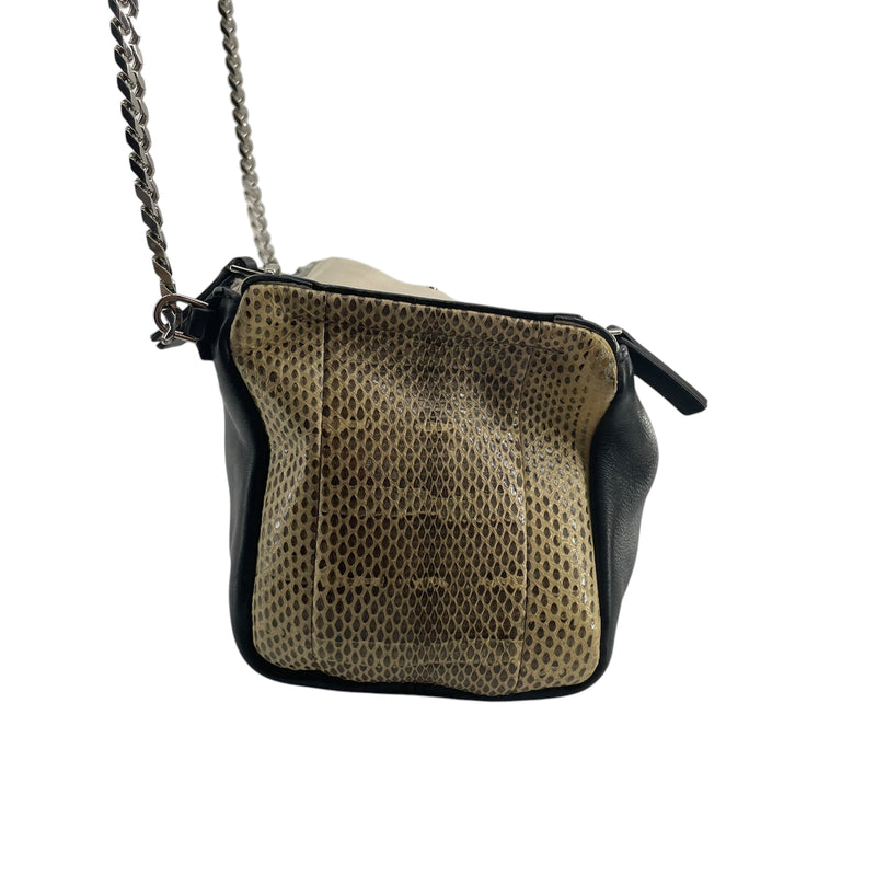 GIVENCHY/Cross Body Bag/Leather/CRM/BLK/CHAIN