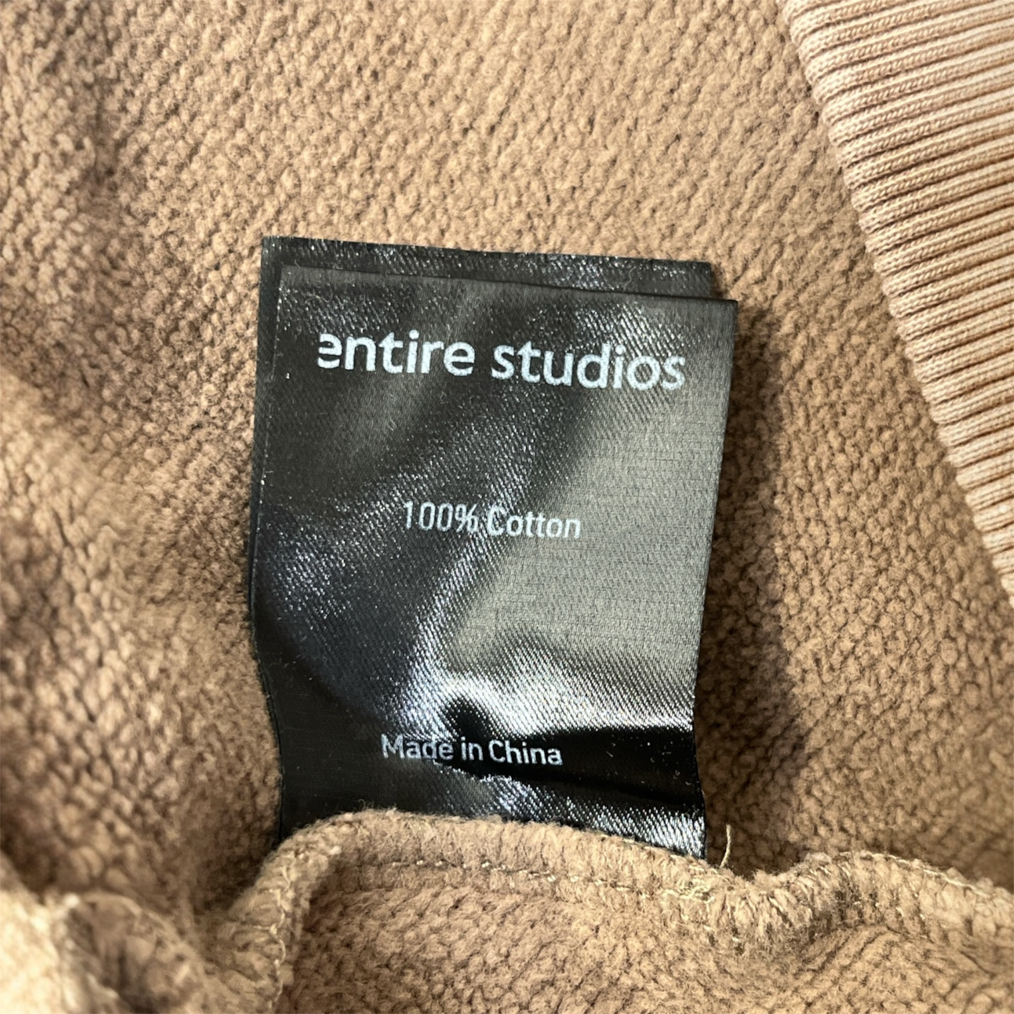 entire studios/Sweatshirt/L/Cotton/KHK/Cropped Crewneck view 3