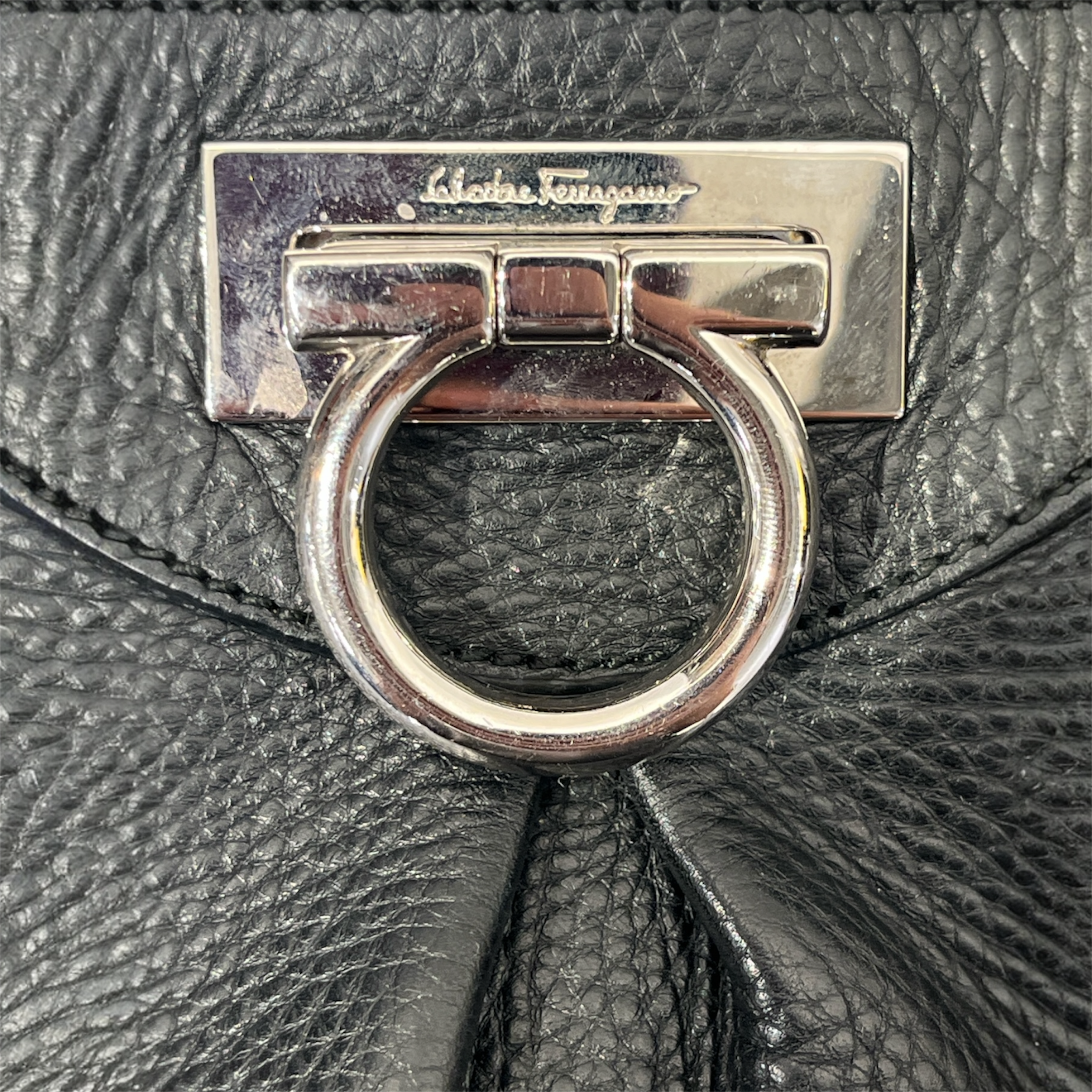 Salvatore Ferragamo/Cross Body Bag/Leather/BLK/GANCINI MESSENGER view 6