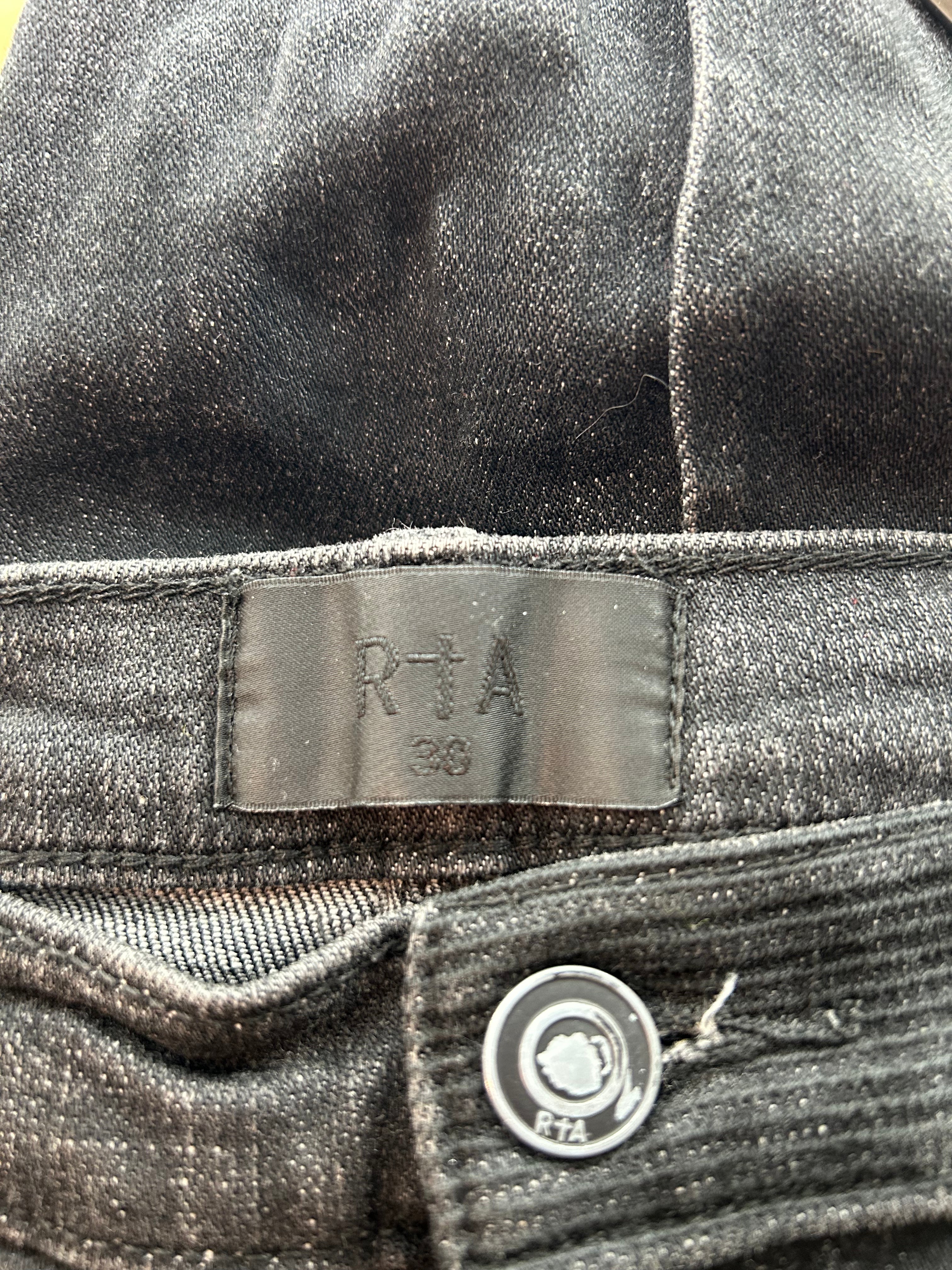 RtA/Skinny Pants/30/Cotton/BLK/DISTRSSED W PAINT view 3
