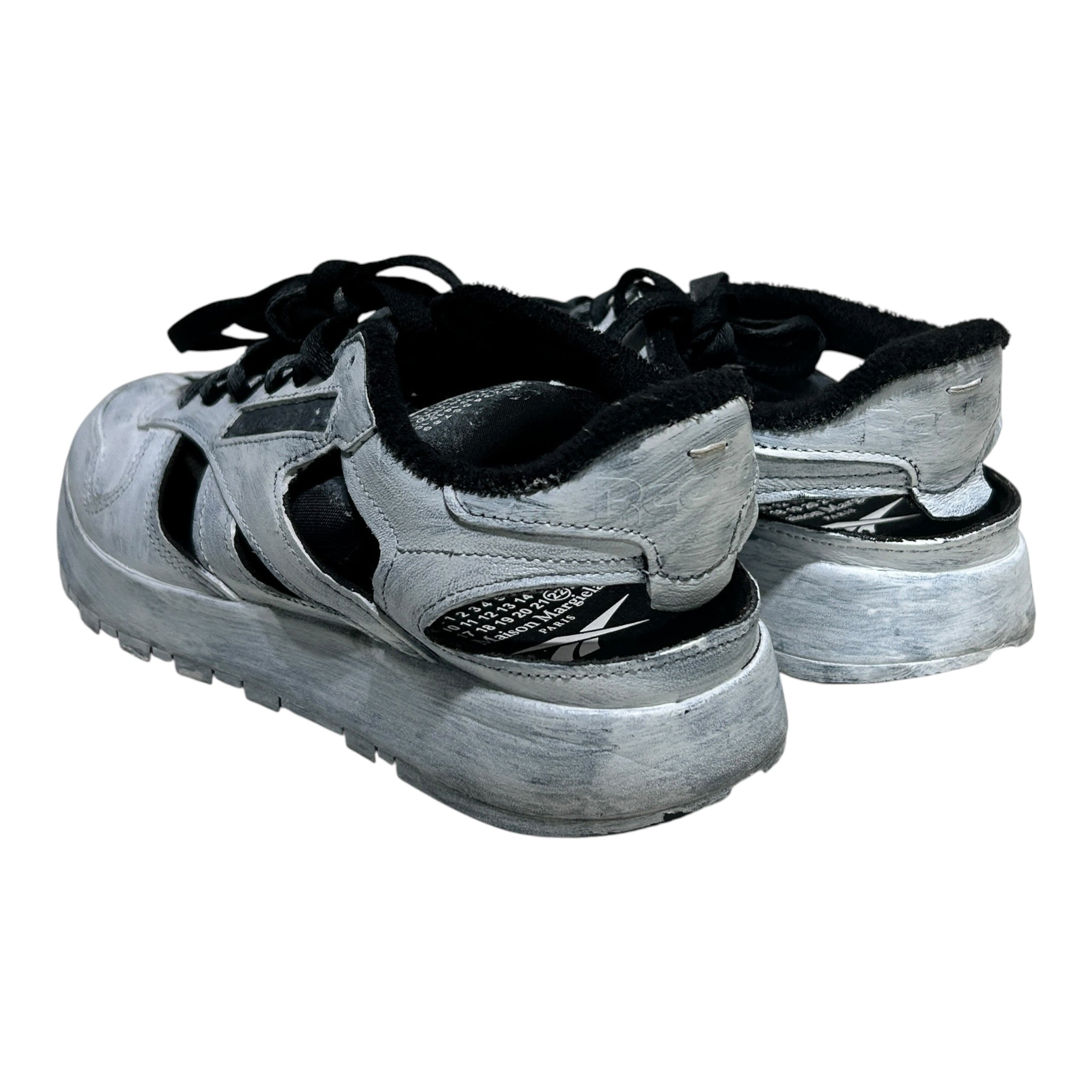 Maison Margiela/Low-Sneakers/US 8.5/WHT/Margiela Reebok Leather Tabi view 2