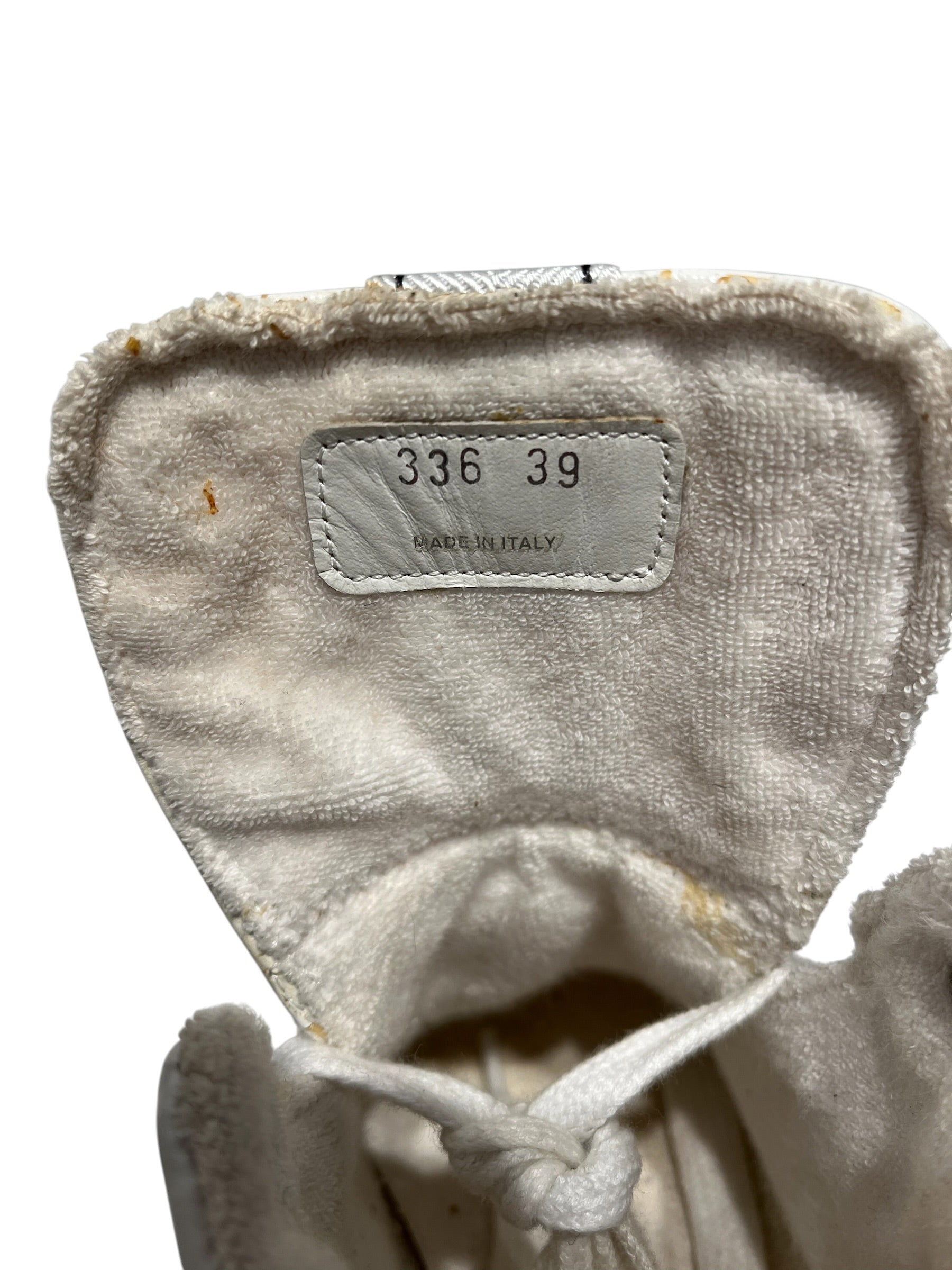 MIU MIU/Hi-Sneakers/EU 39/Leather/WHT/cracked logo tongue view 7