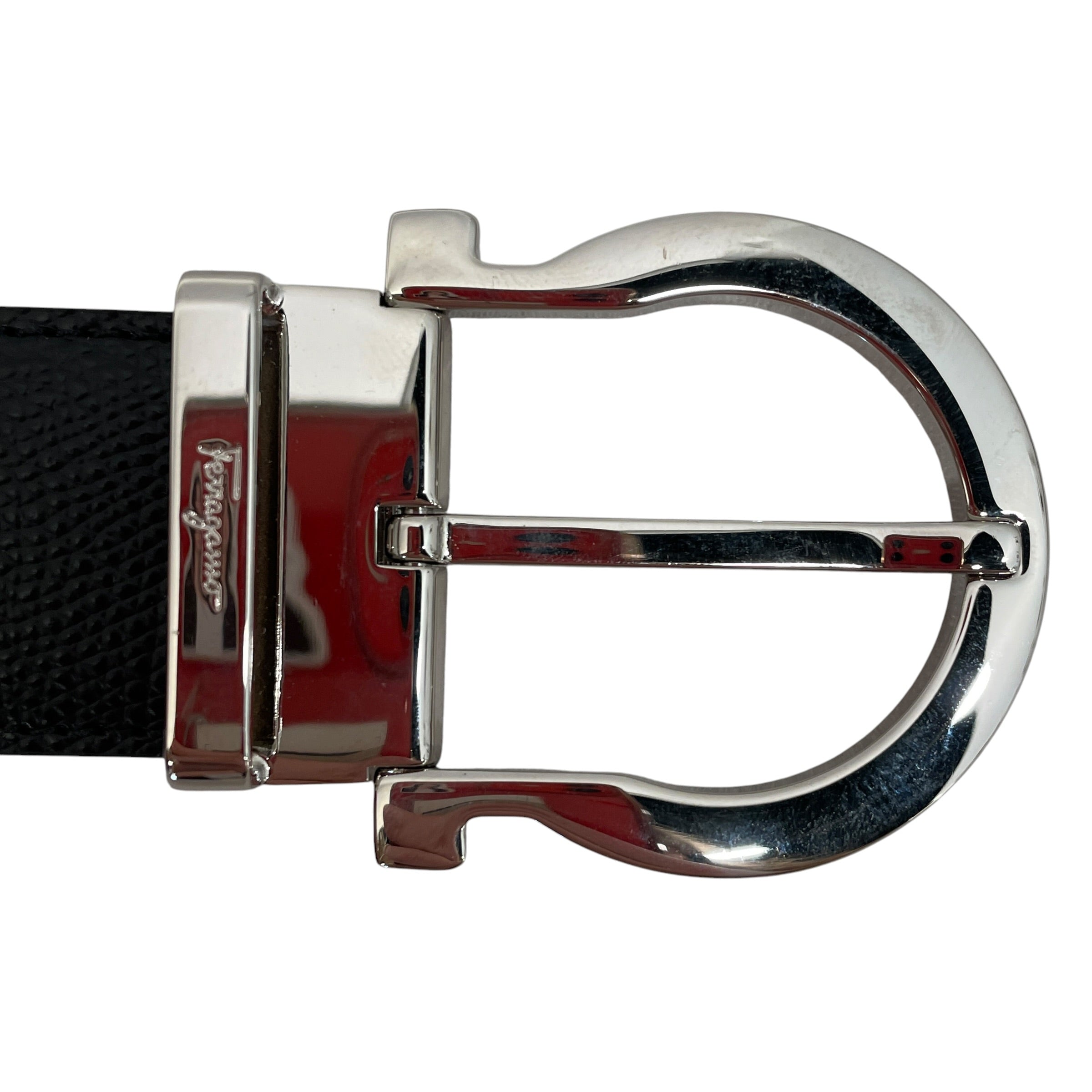 Salvatore Ferragamo/Belt/Leather/BLK/omega shaped buckle view 3