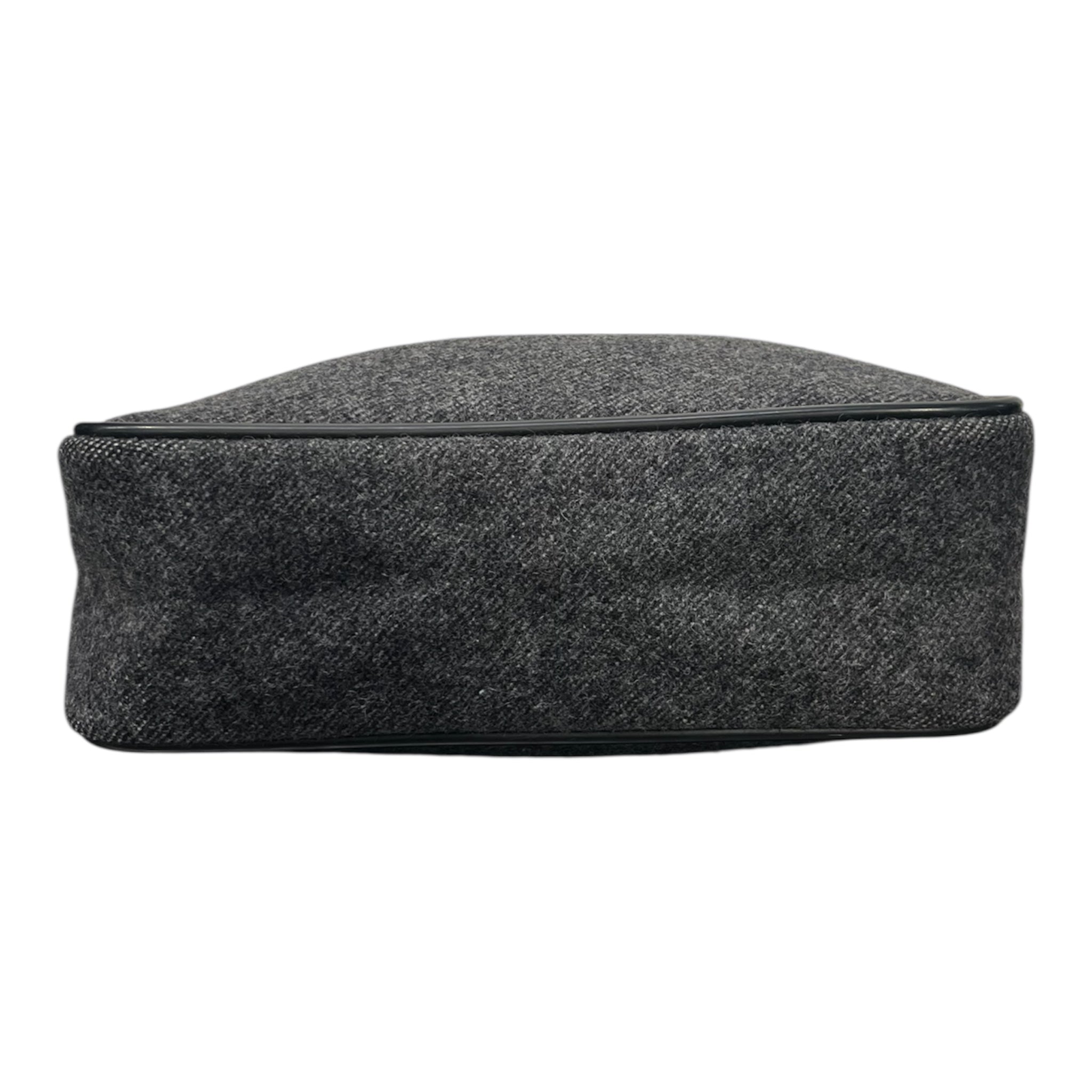 PRADA/Bag/Wool/GRY/SPORT SHOULDER BAG, BLK TRIM view 3