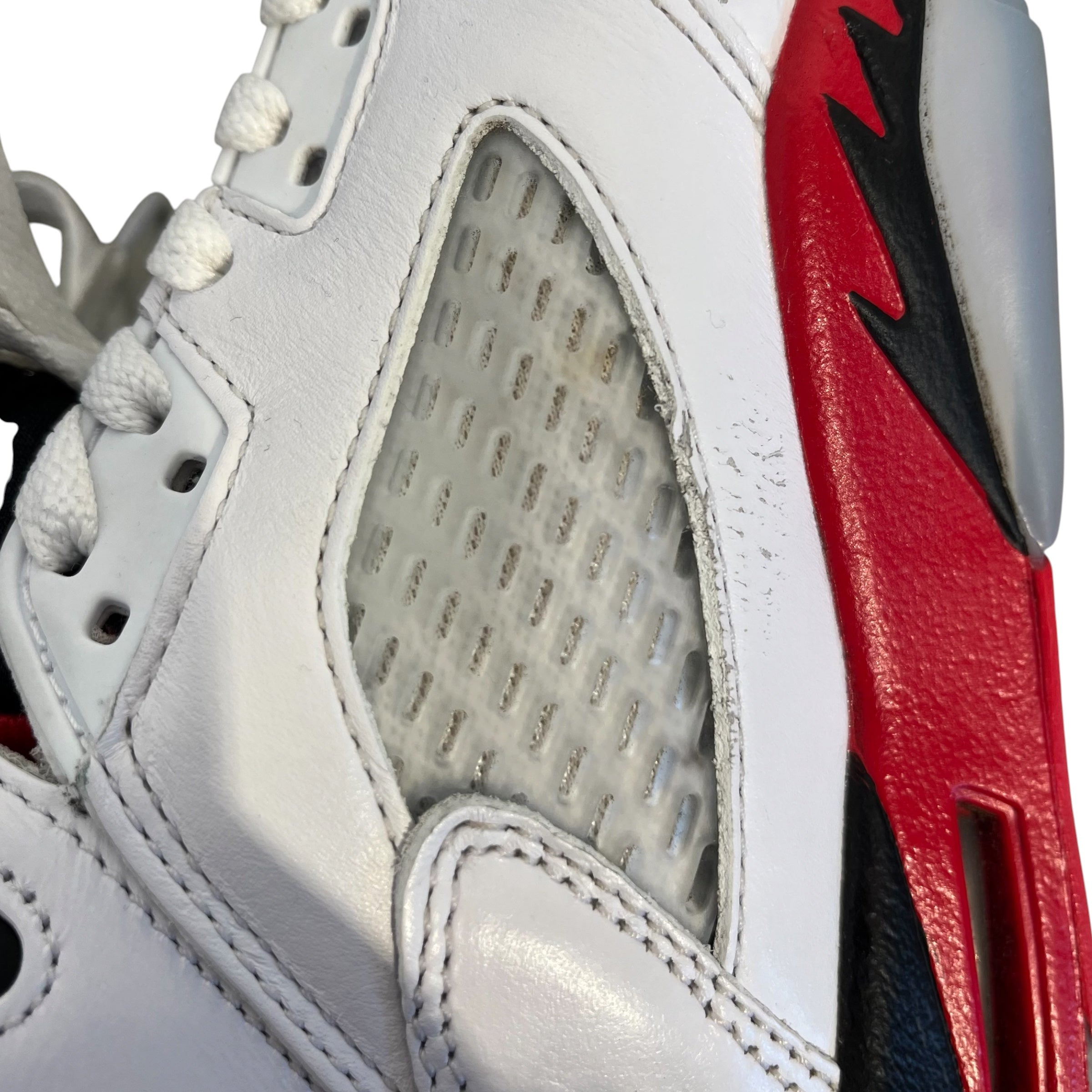 JORDAN BRAND/Low-Sneakers/US 7/Leather/WHT/FIRE RED 5 7Y view 4