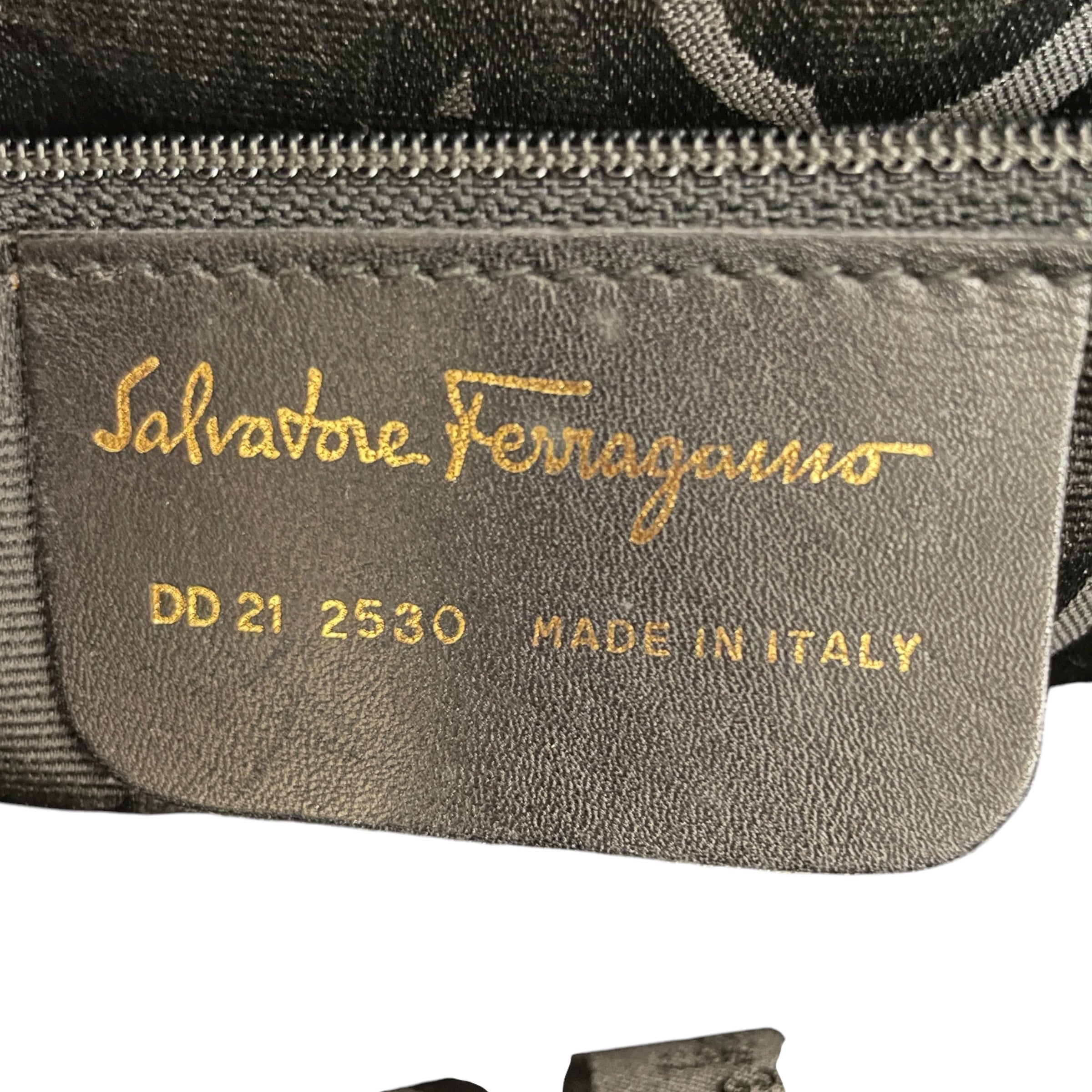 Salvatore Ferragamo/Bag/Leather/BLK/Leather Vala Tote Bag view 4