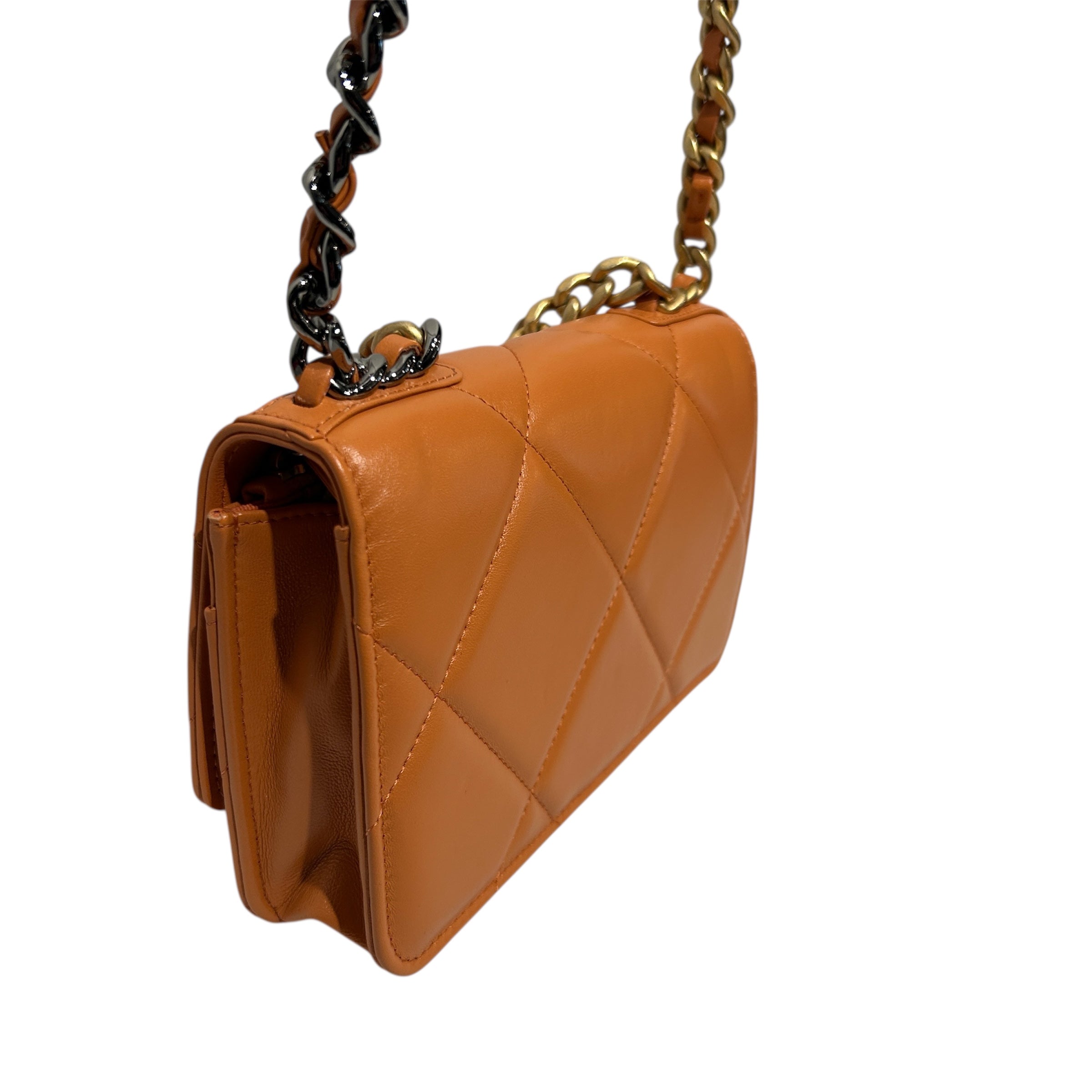CHANEL/Cross Body Bag/Leather/ORN/19 view 6