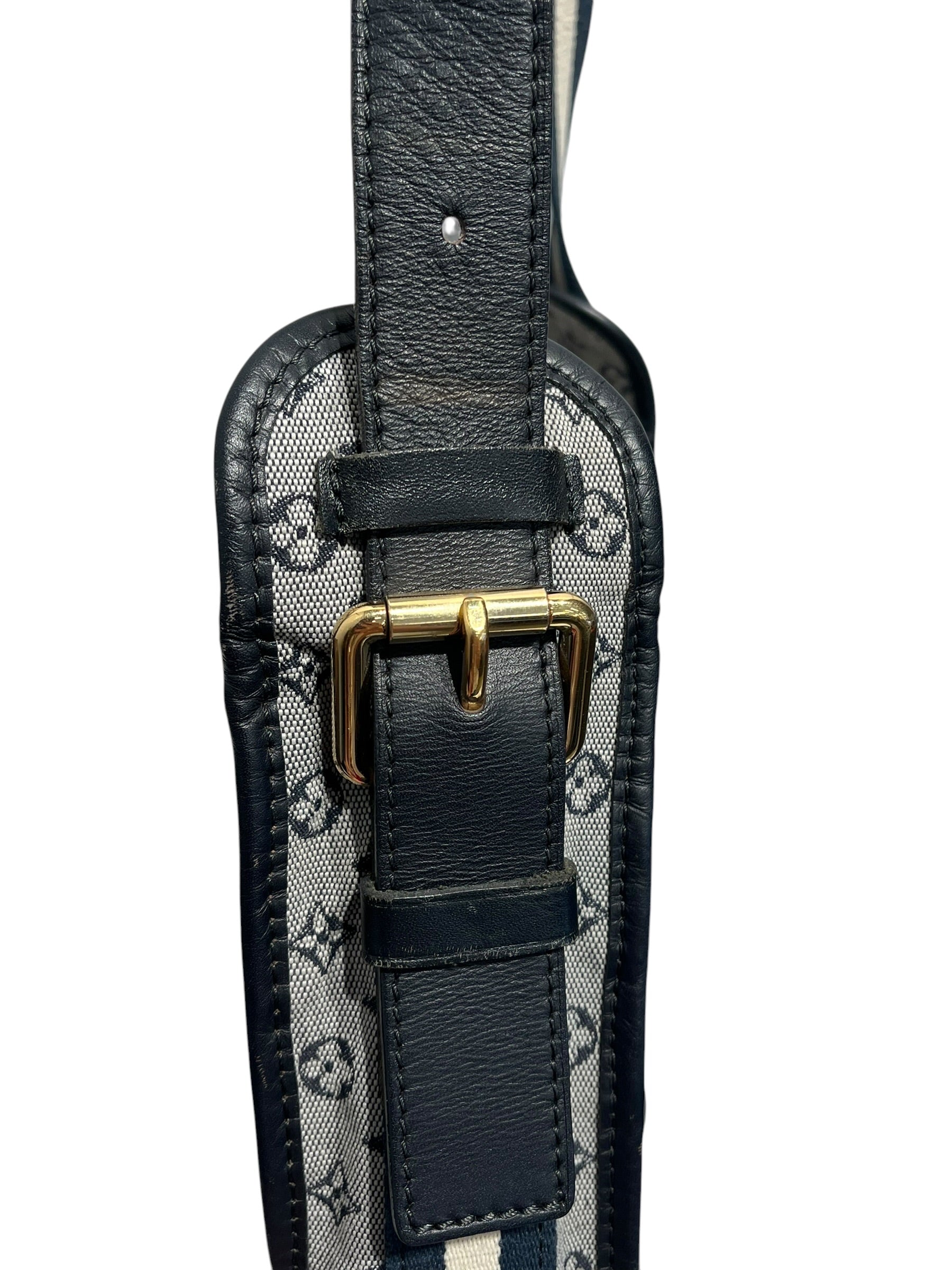 LOUIS VUITTON/Cross Body Bag/Monogram/Cotton/IDG/VI0044 MONOGRAM BESACE view 5