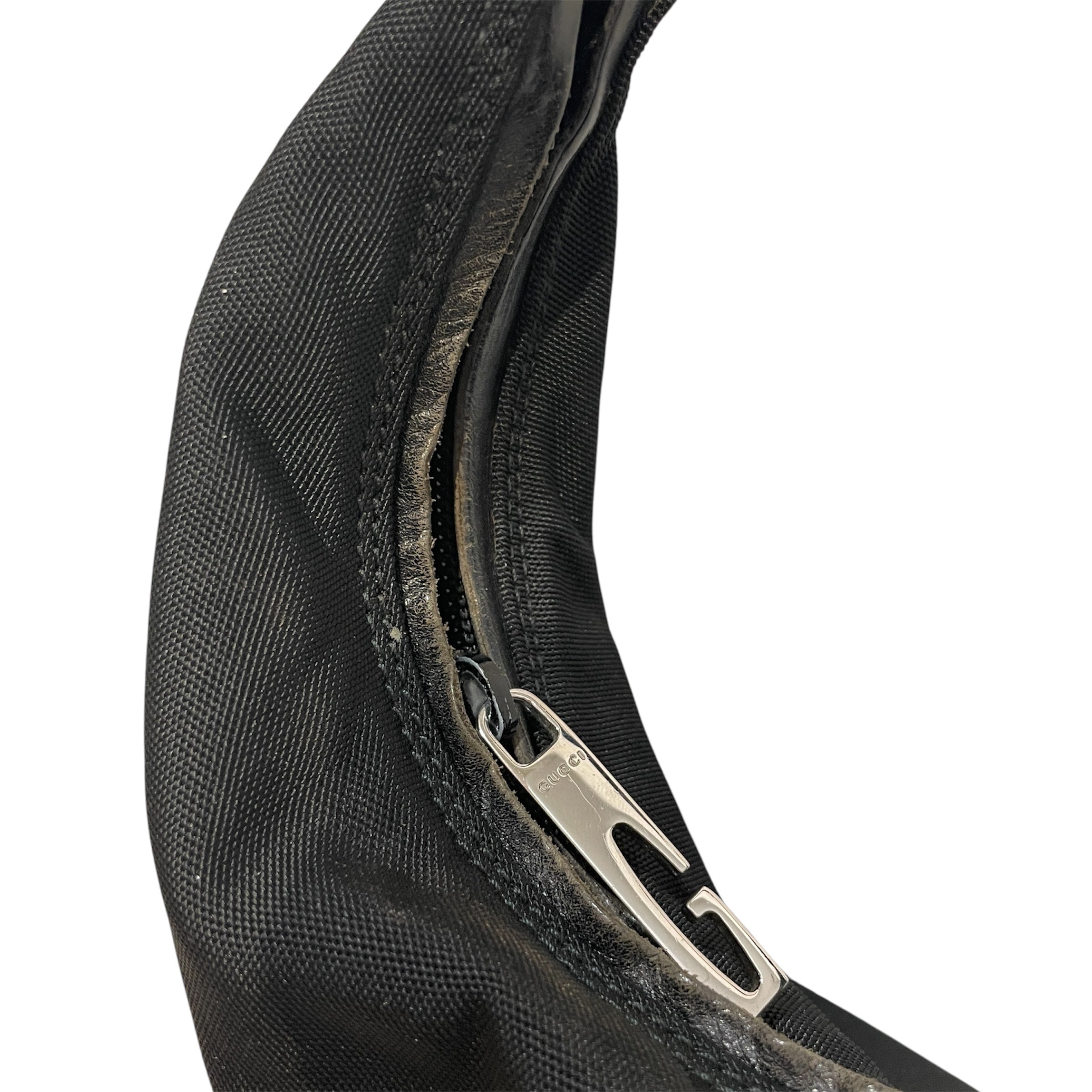 GUCCI/Cross Body Bag/Nylon/BLK/Black Nylon Hobo Shoulder Bag view 6