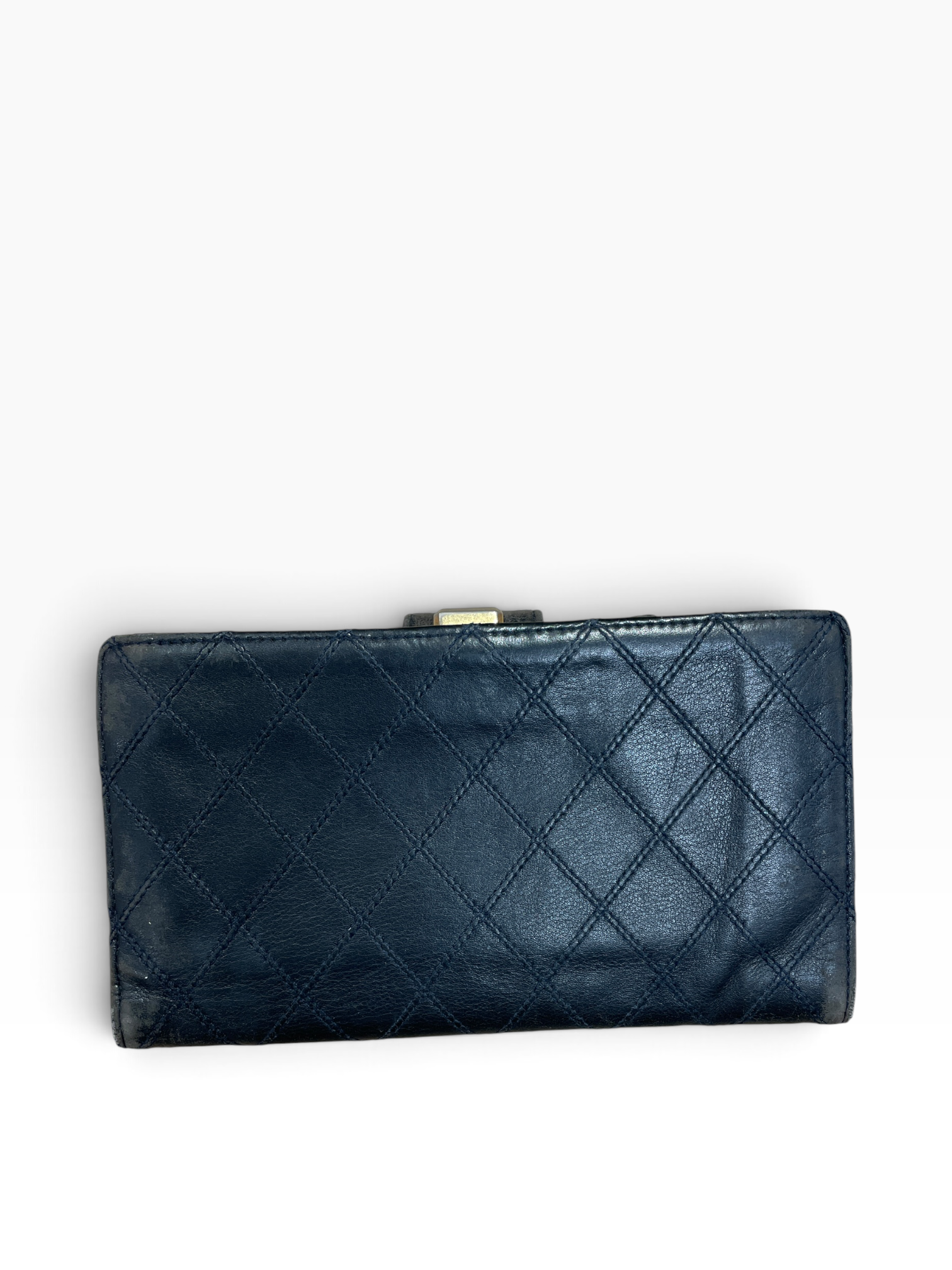CHANEL/Wallet/Leather/NVY/L's/QUILTED STITCH CC CLASP view 2