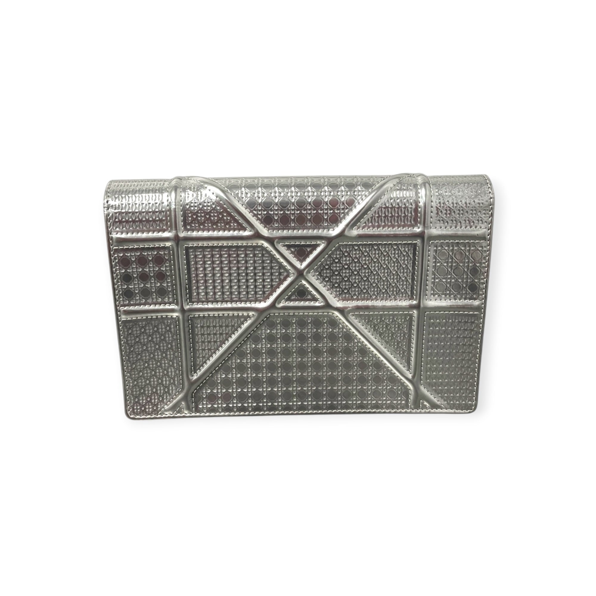 Christian Dior/Bag/Faux Leather/Silver/cannage diorama metallic view 5