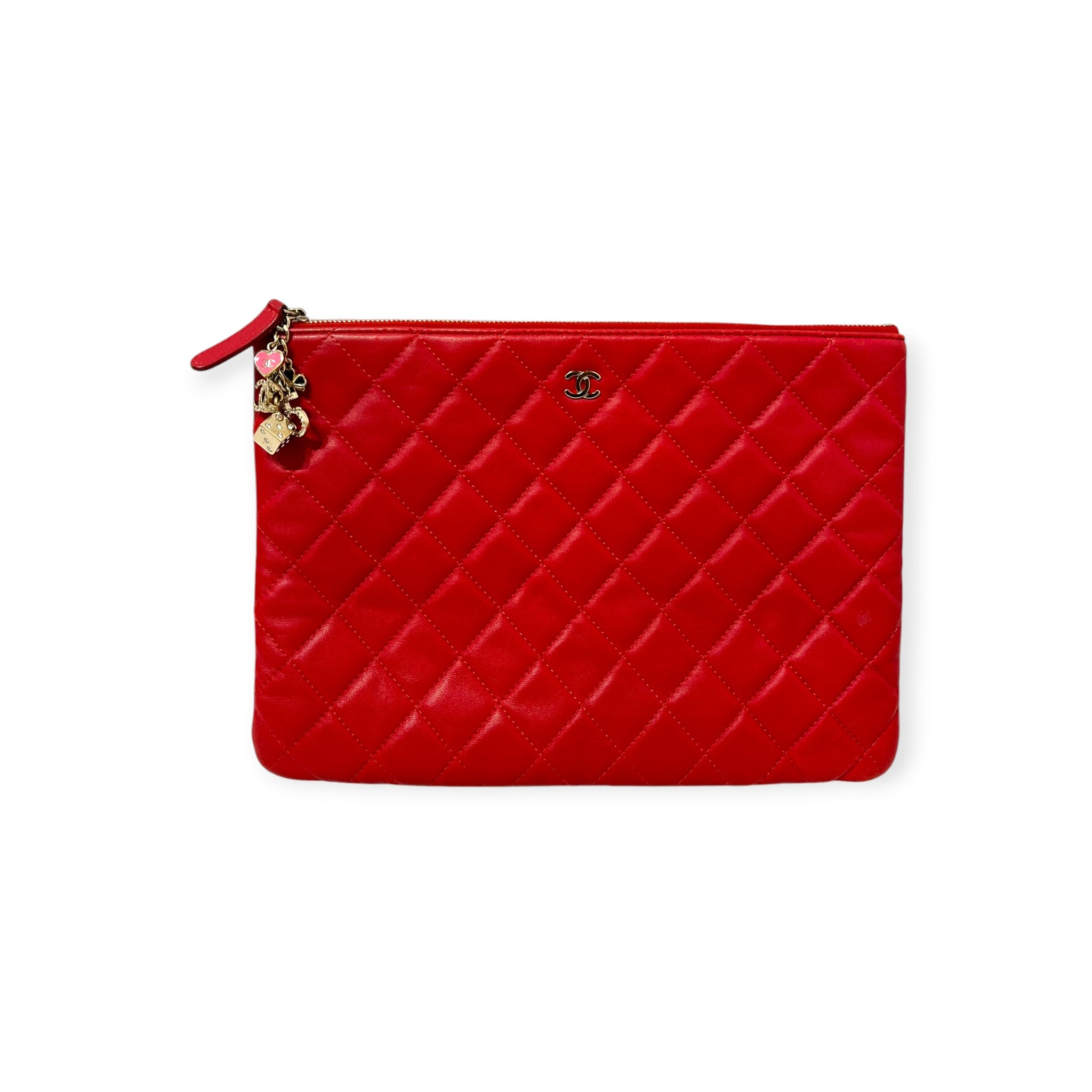 CHANEL/Pouch/Lambskin/RED/RED POUCH CC CASINO view 1