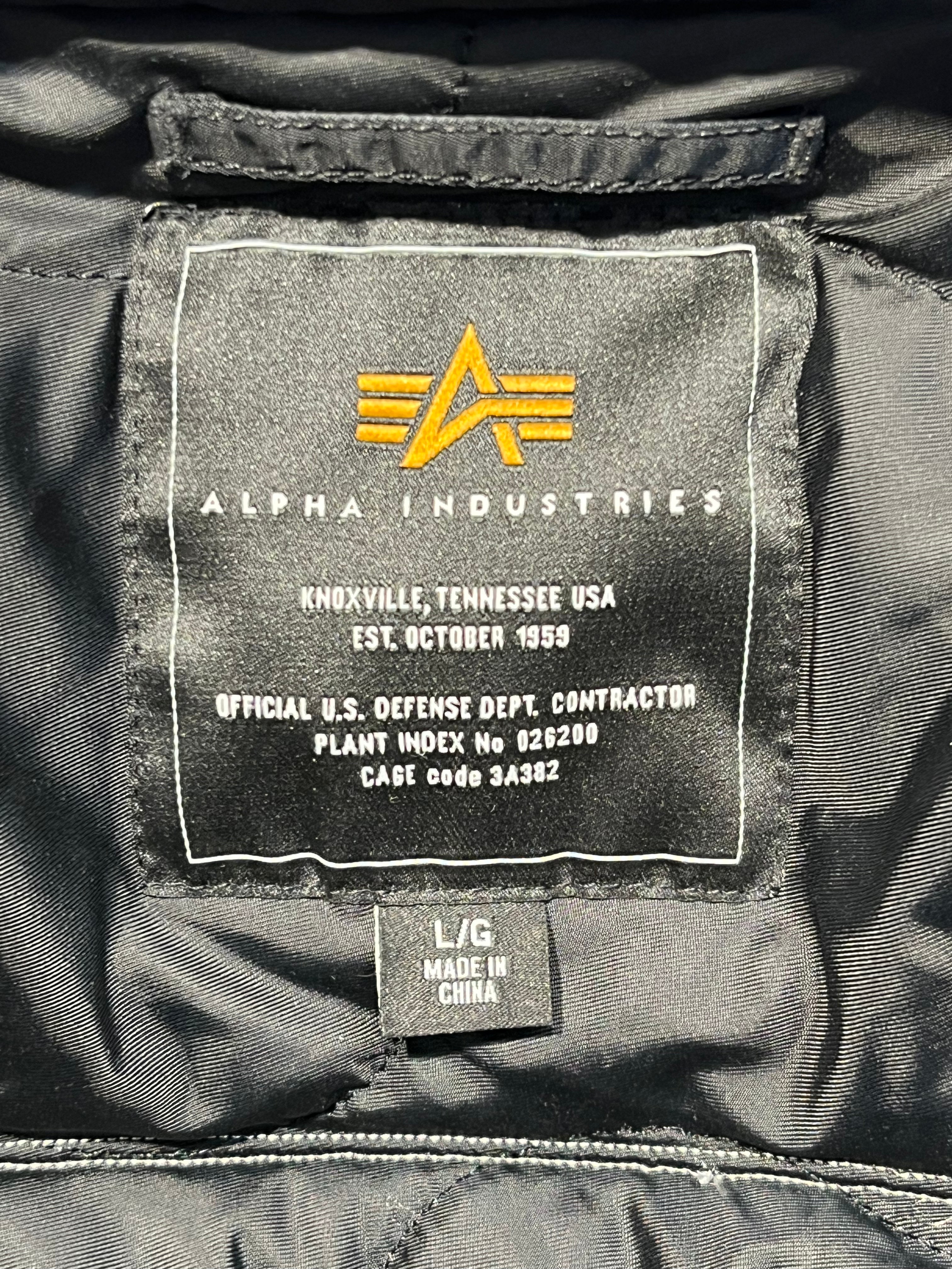 ALPHA INDUSTRIES/Jacket/L/Acrylic/BLK/All Over Print/ceu 45p nsa pintrill view 3