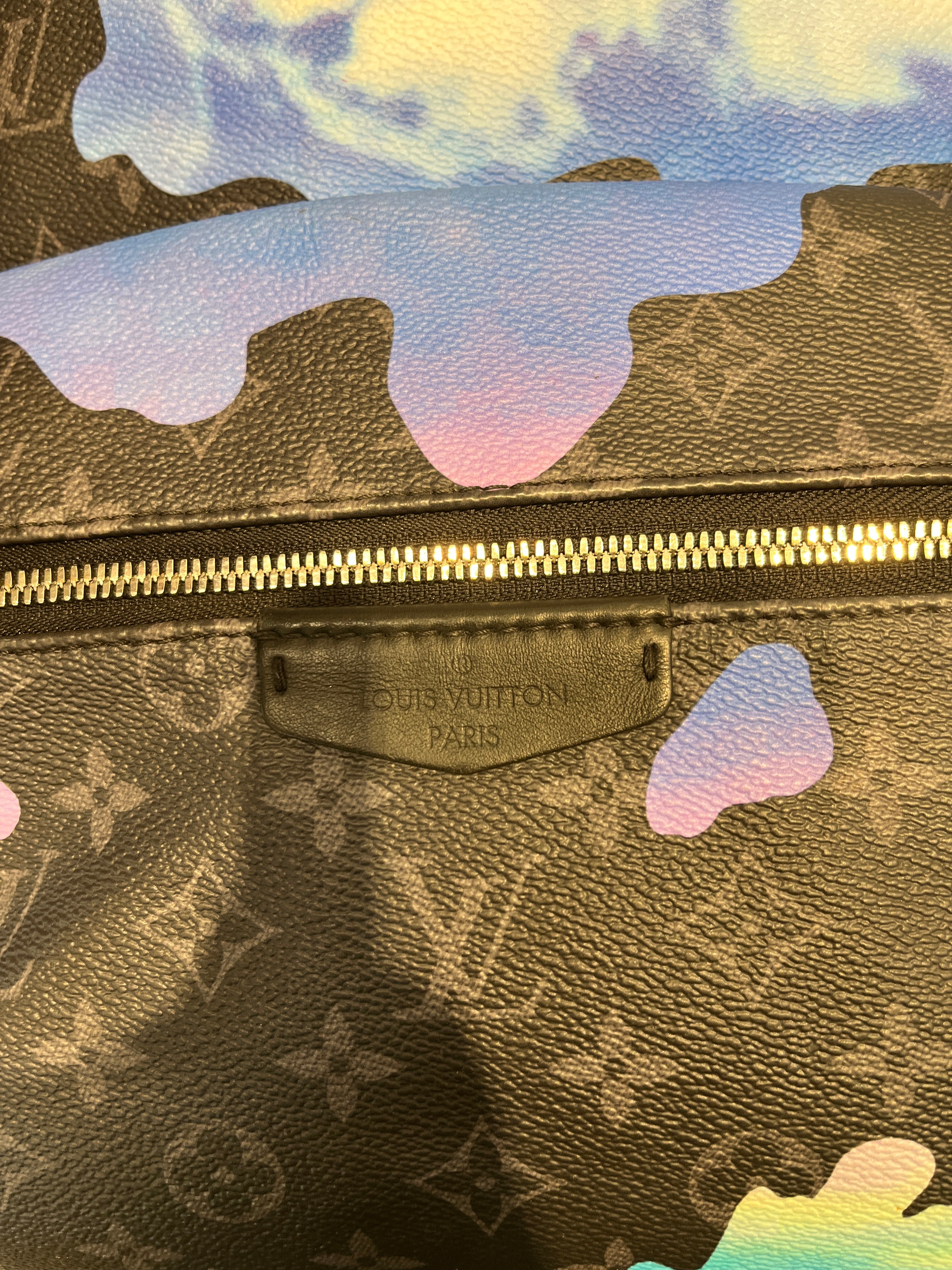 LOUIS VUITTON/Backpack/All Over Print/Leather/BLK/Eclipse Sunrise view 3