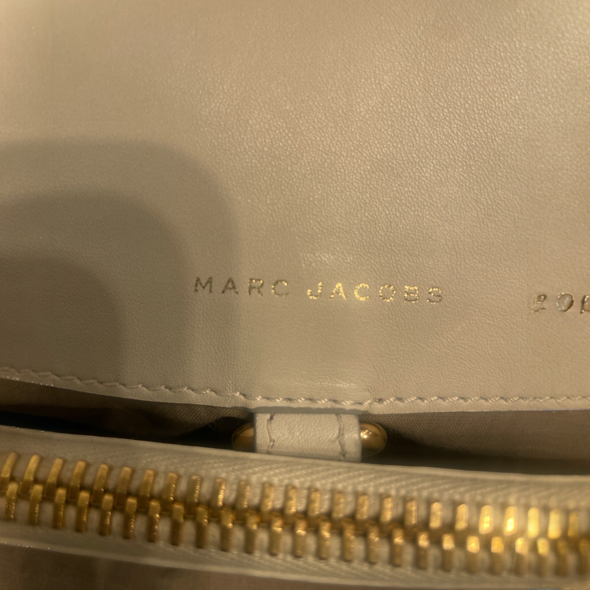 MARC JACOBS/Tote Bag/L/Leather/CRM/ view 2