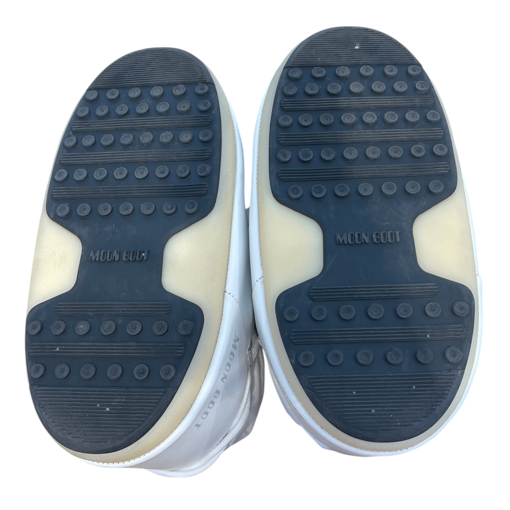 Moon Boots/Boots/US 10.5/Nylon/WHT/ view 4
