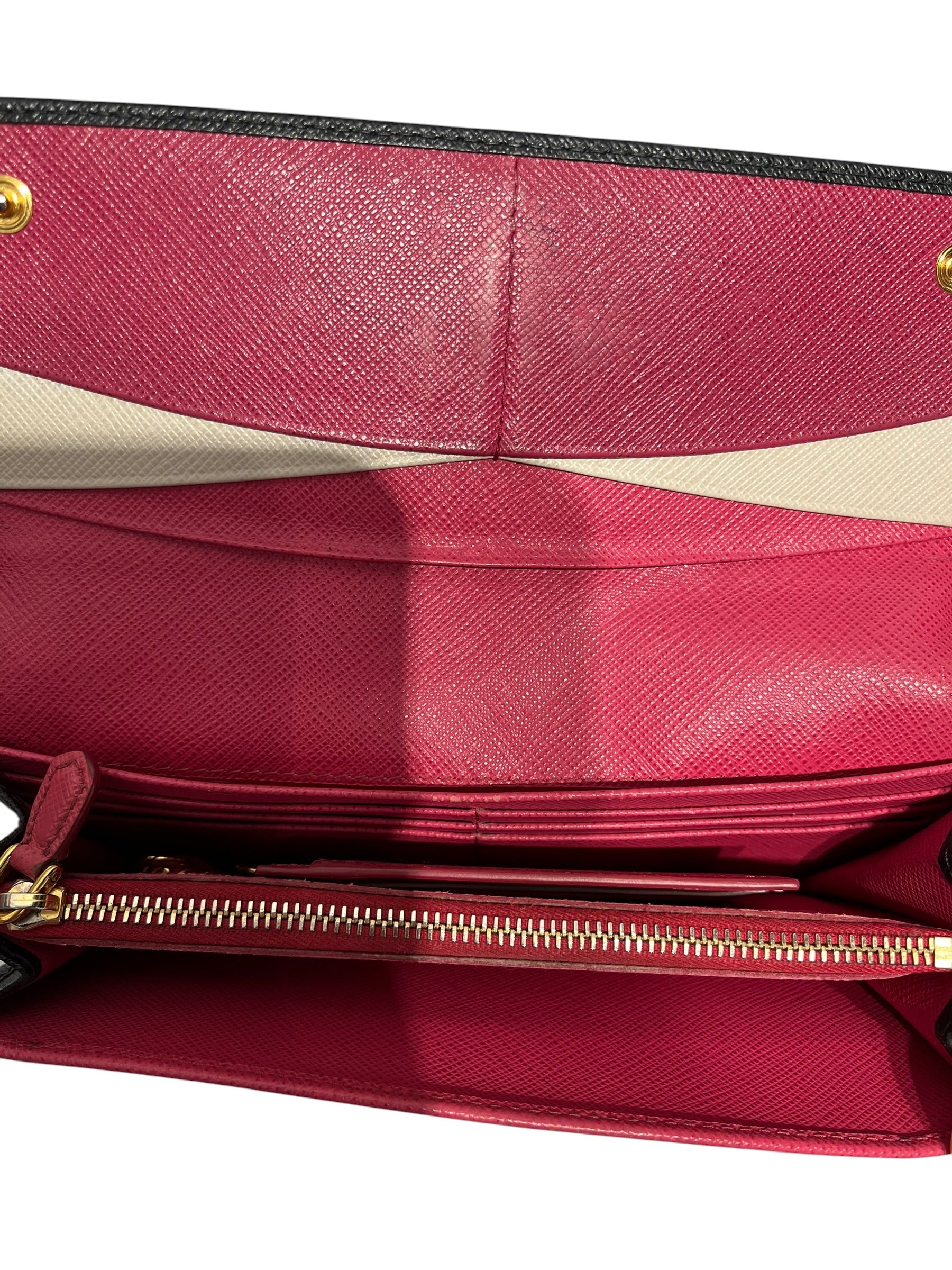 PRADA/Bifold Wallet/BLK/L's/Pink interior view 3