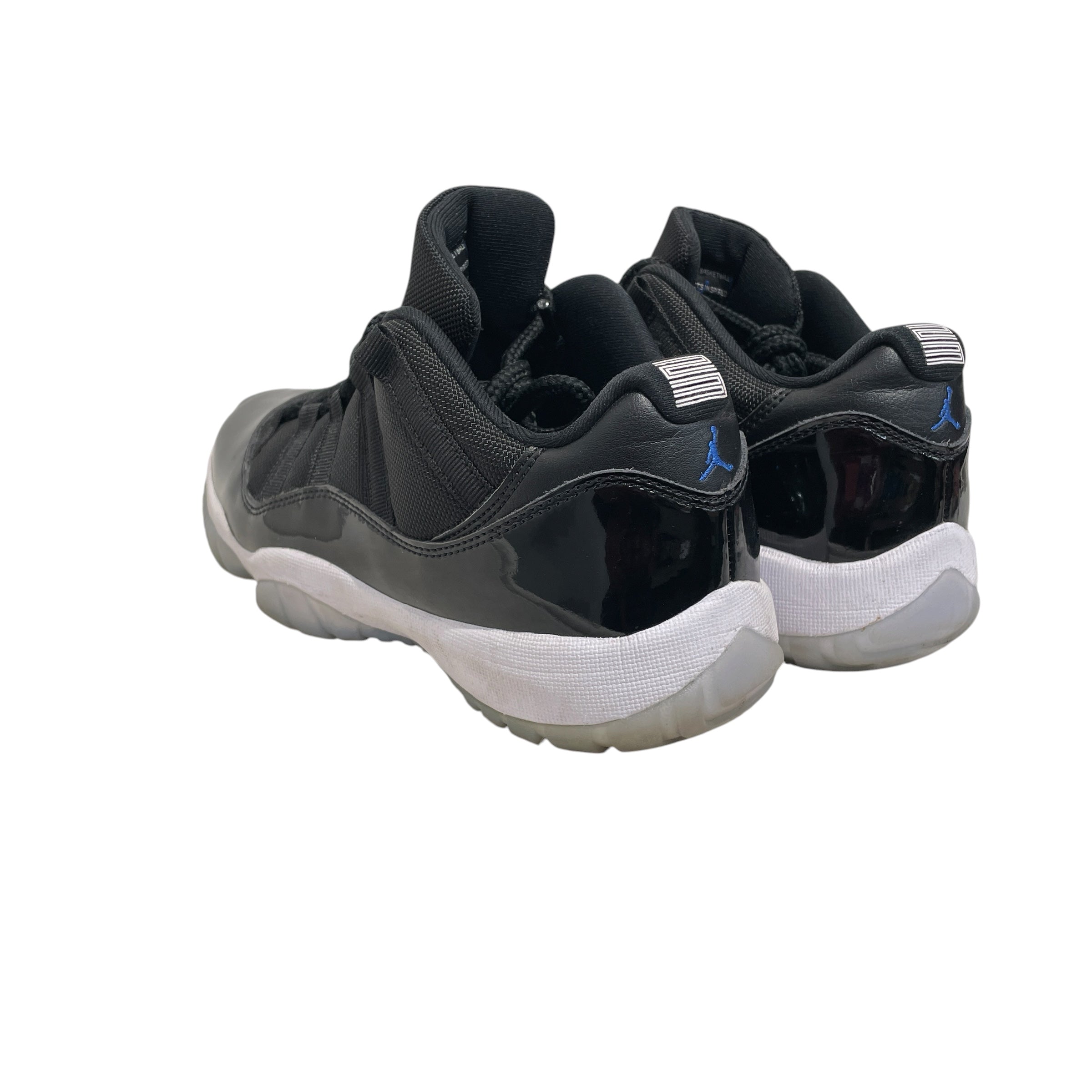 NIKE/AJ 11 RETRO LOW/Low-Sneakers/US 8/BLK/FV5104-004 view 2
