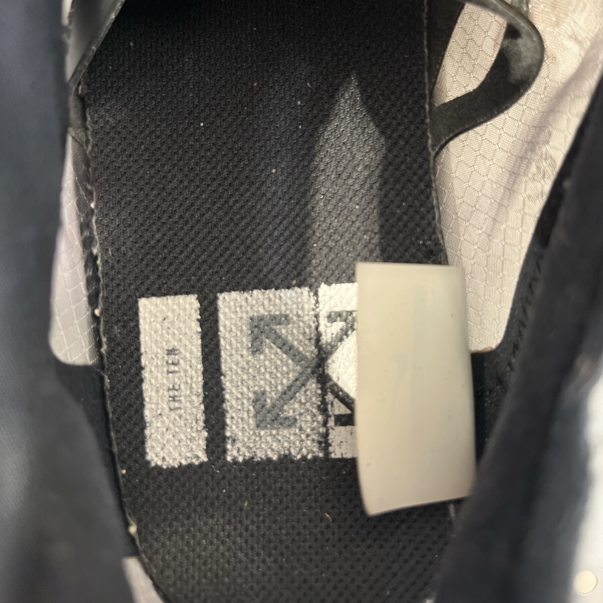 NIKE/Low-Sneakers/US 12/Nylon/KHK/ZOOM X OFF WHITE view 3