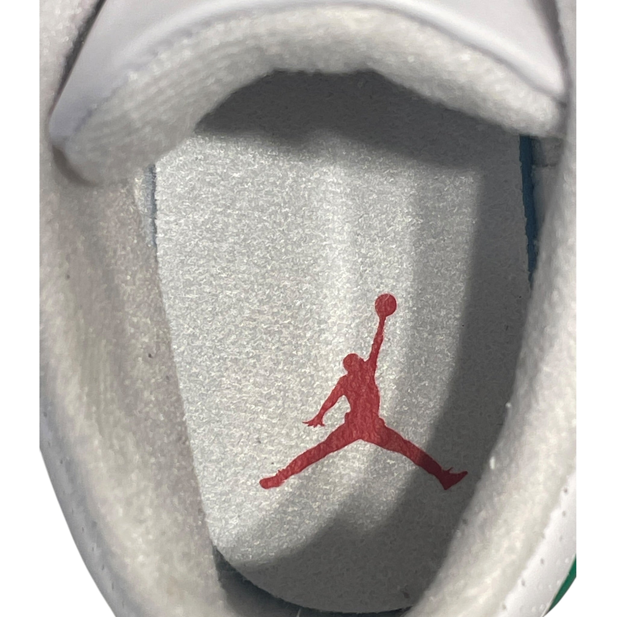 NIKE/AIR JORDAN 3 RETRO/Hi-Sneakers/US 8.5/Leather/WHT/CK9246-136 view 4