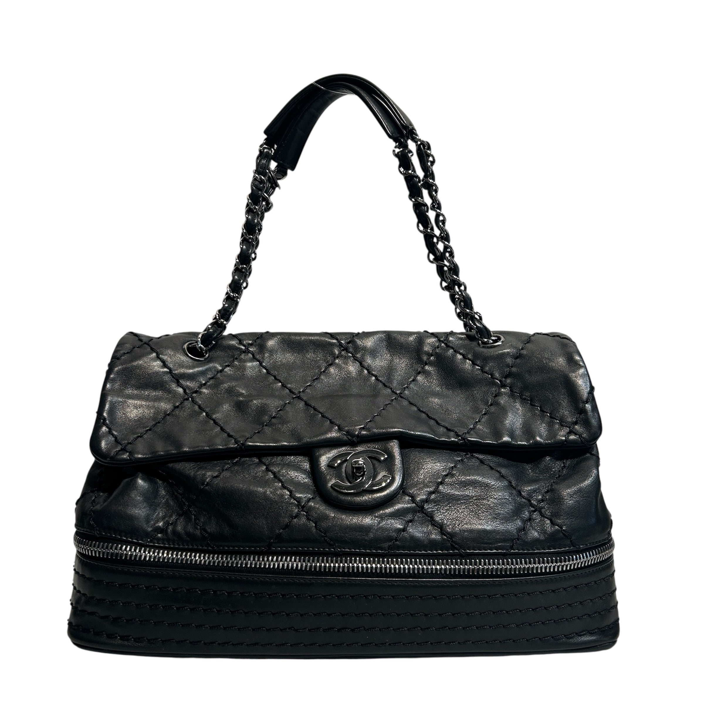 CHANEL/Bag/Leather/BLK/Expandable Flap view 1