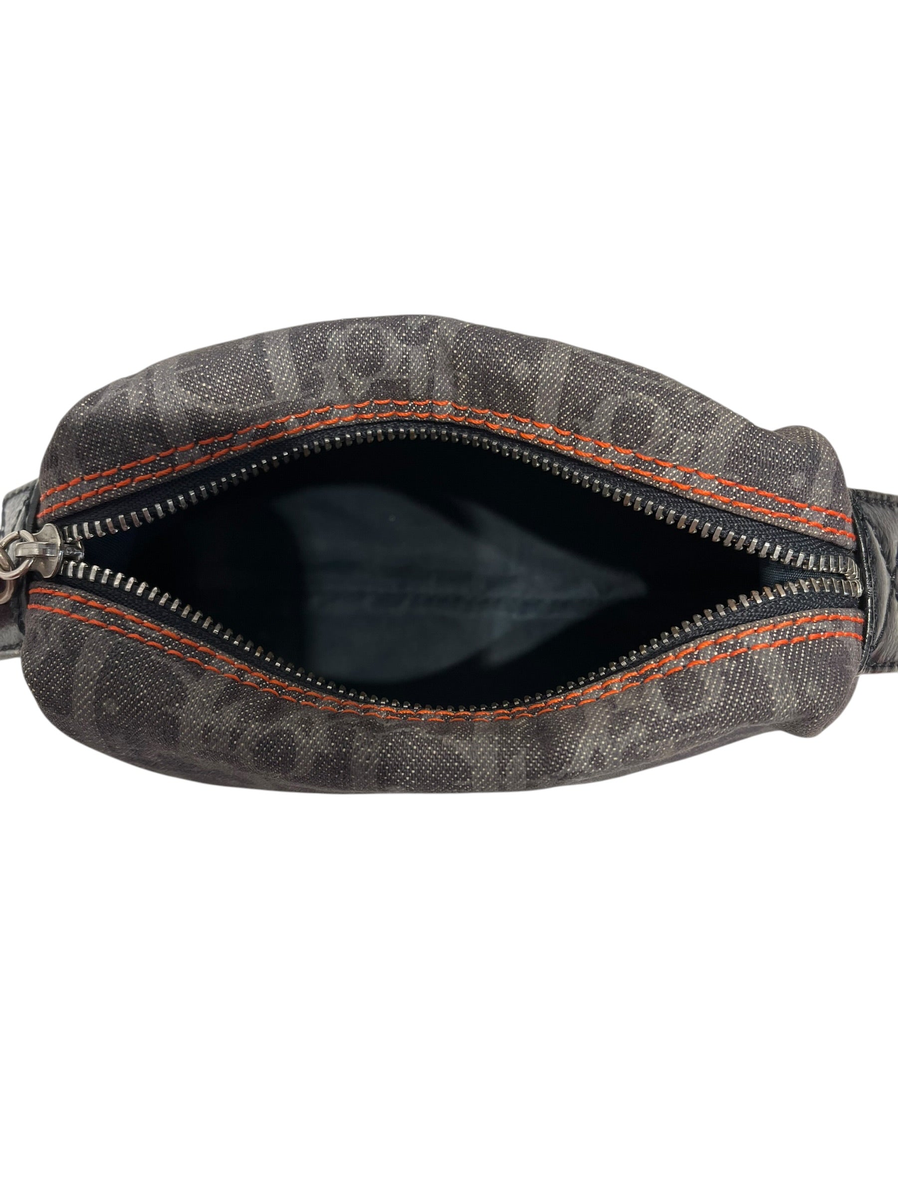 Christian Dior/Pouch/Monogram/GRY/Monogram FLight Pouch view 3