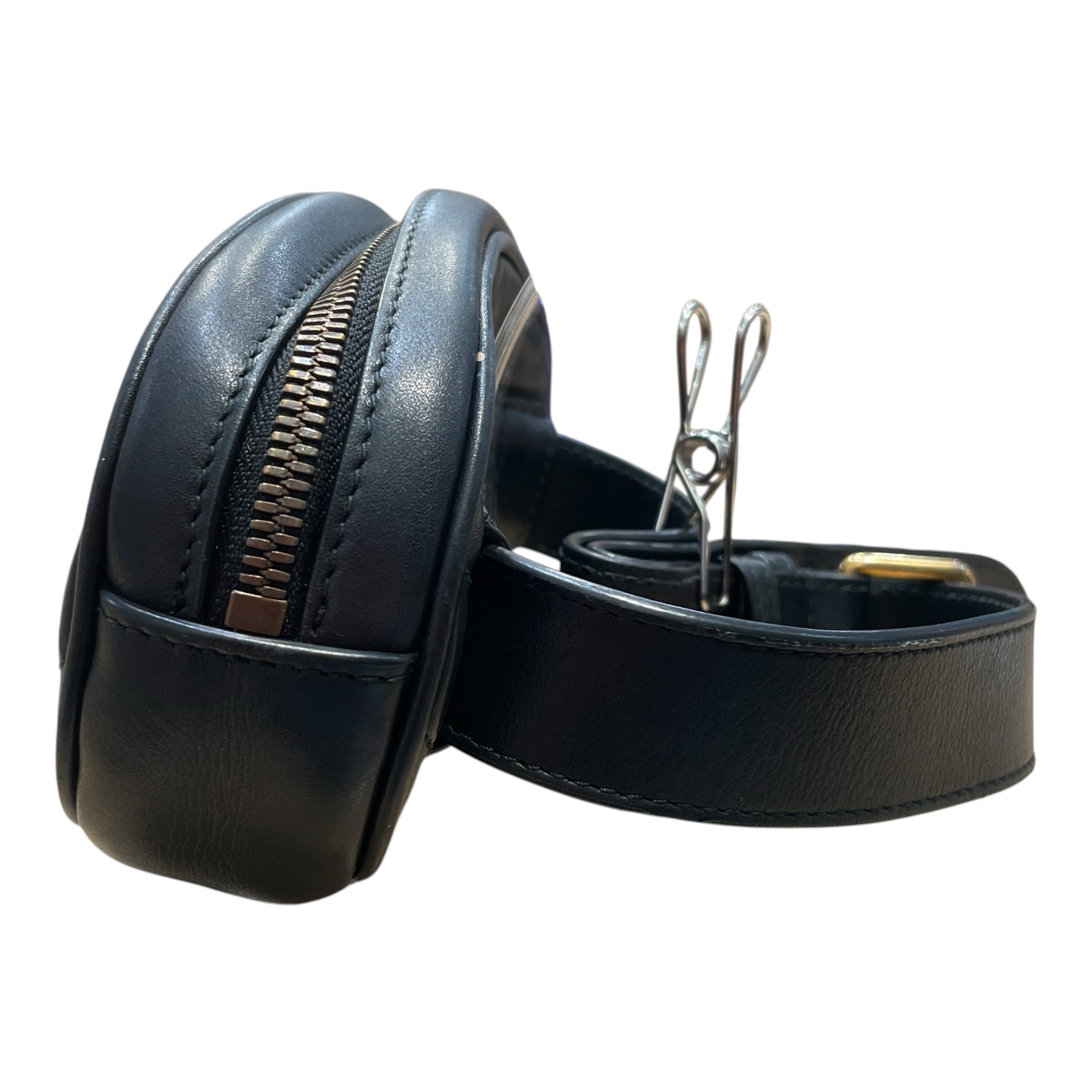 GUCCI/Bag/Leather/BLK/GG Marmont Matelasse Belt Bag view 4