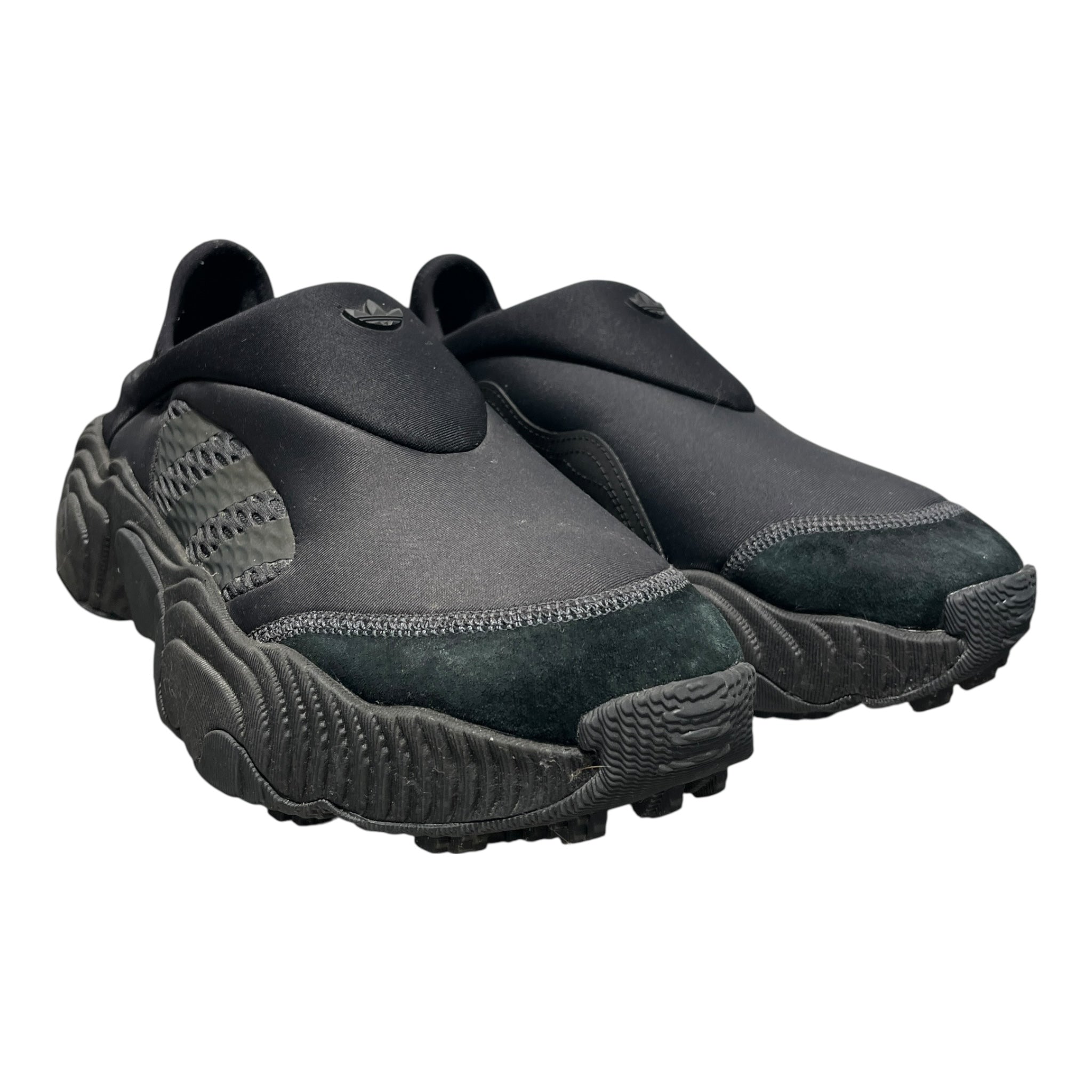 adidas/Low-Sneakers/US 11.5/Iridescent/BLK/Rovermule Adventure BLK Carbon view 1