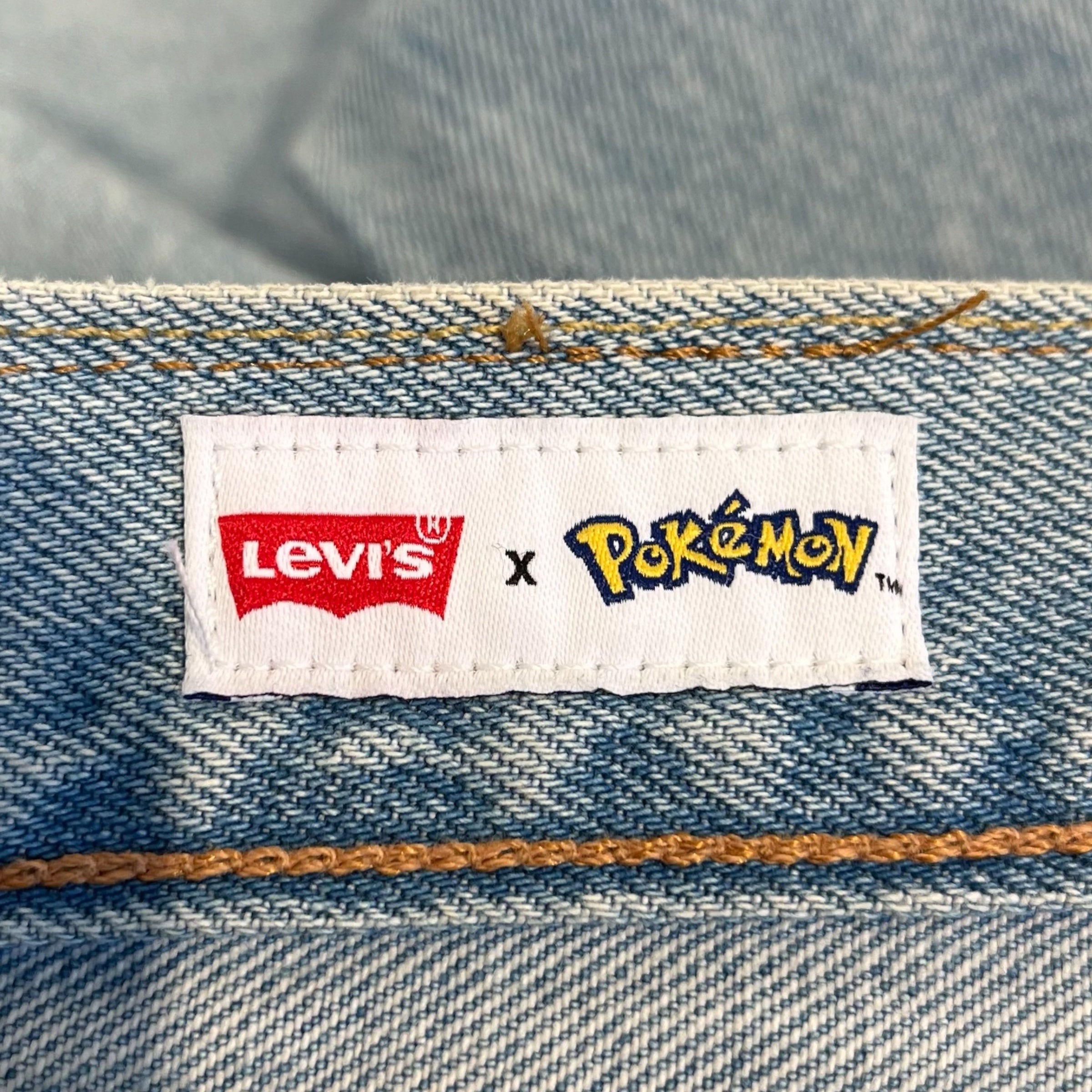 Levi's/Pants/36/Denim/BLU/pikachu jeans view 3