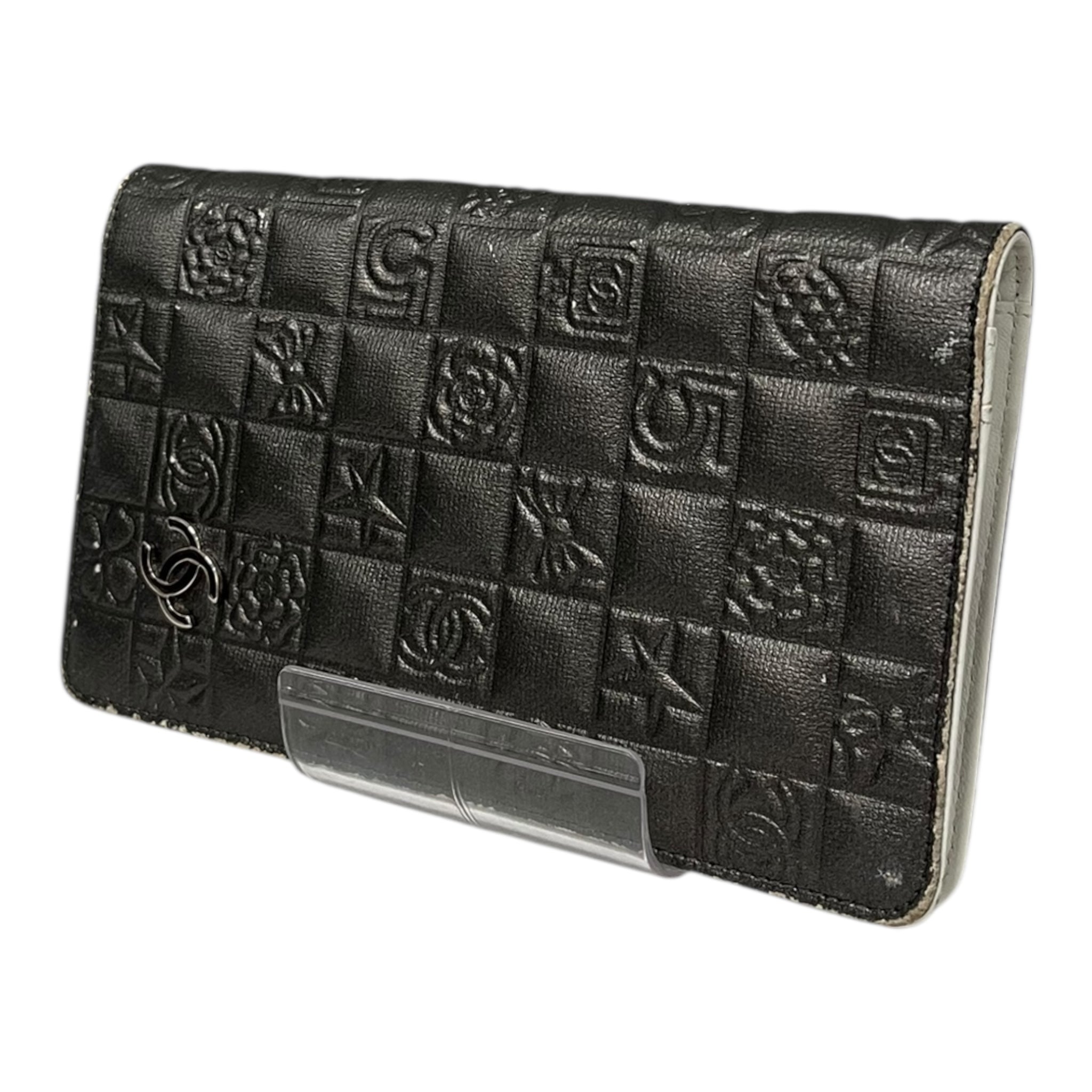 CHANEL/Long Wallet/Leather/SLV/QUILTED CHARM EMBOSSED view 1