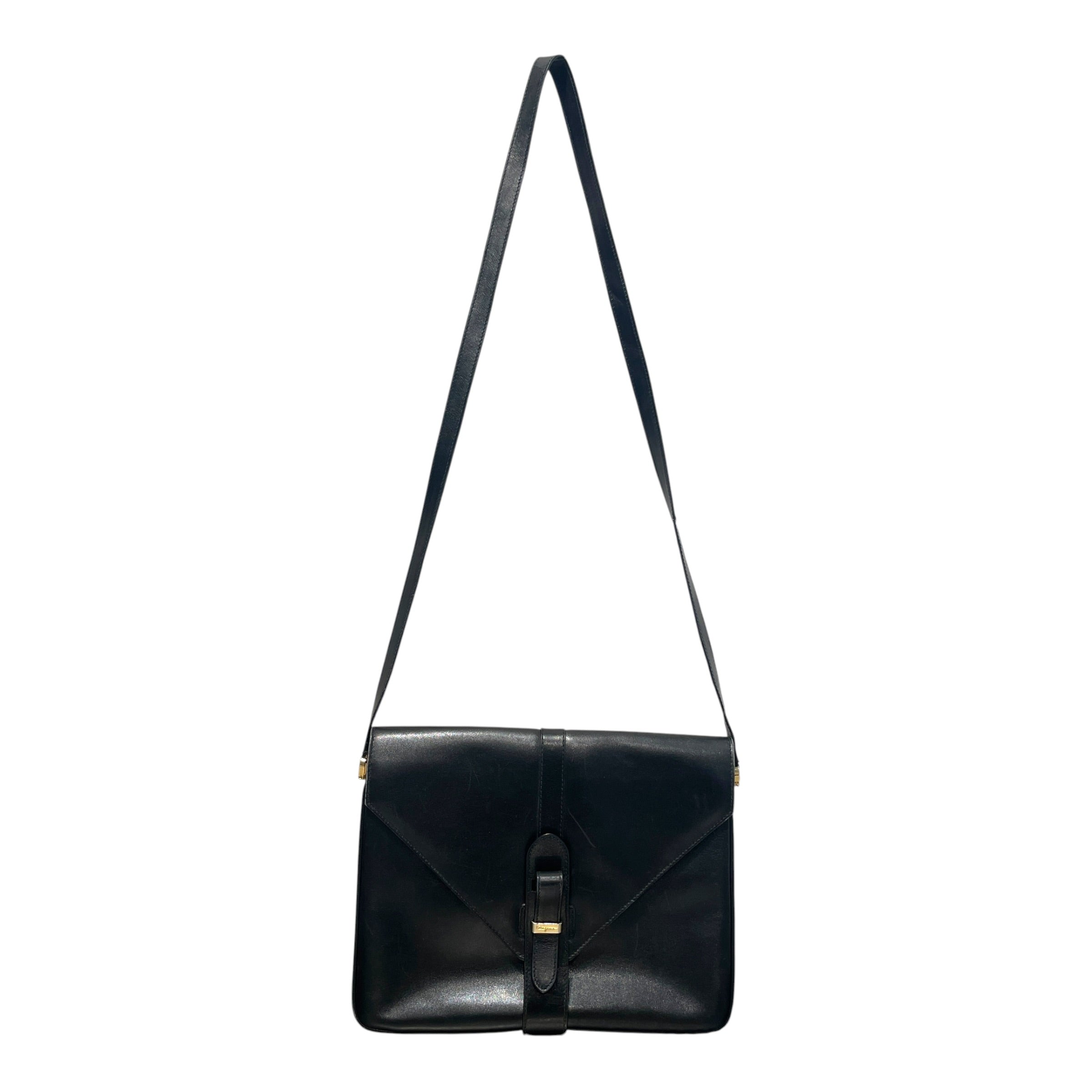 Salvatore Ferragamo/Cross Body Bag/Leather/BLK/Feragamo Crossbody view 1