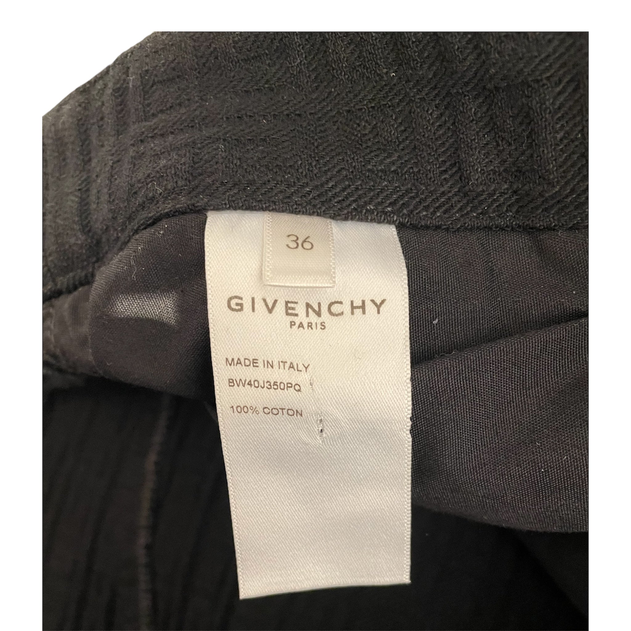 GIVENCHY/Skirt/36/Monogram/Cotton/BLK/Mini Length/EMBOSSED MONOGRAM SKIRT view 4
