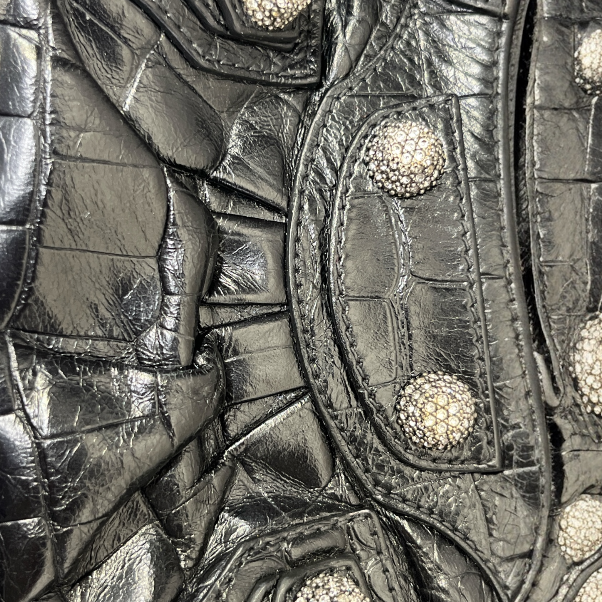 BALENCIAGA/Bag/Leather/BLK/Le cagole crocodile city bag view 5