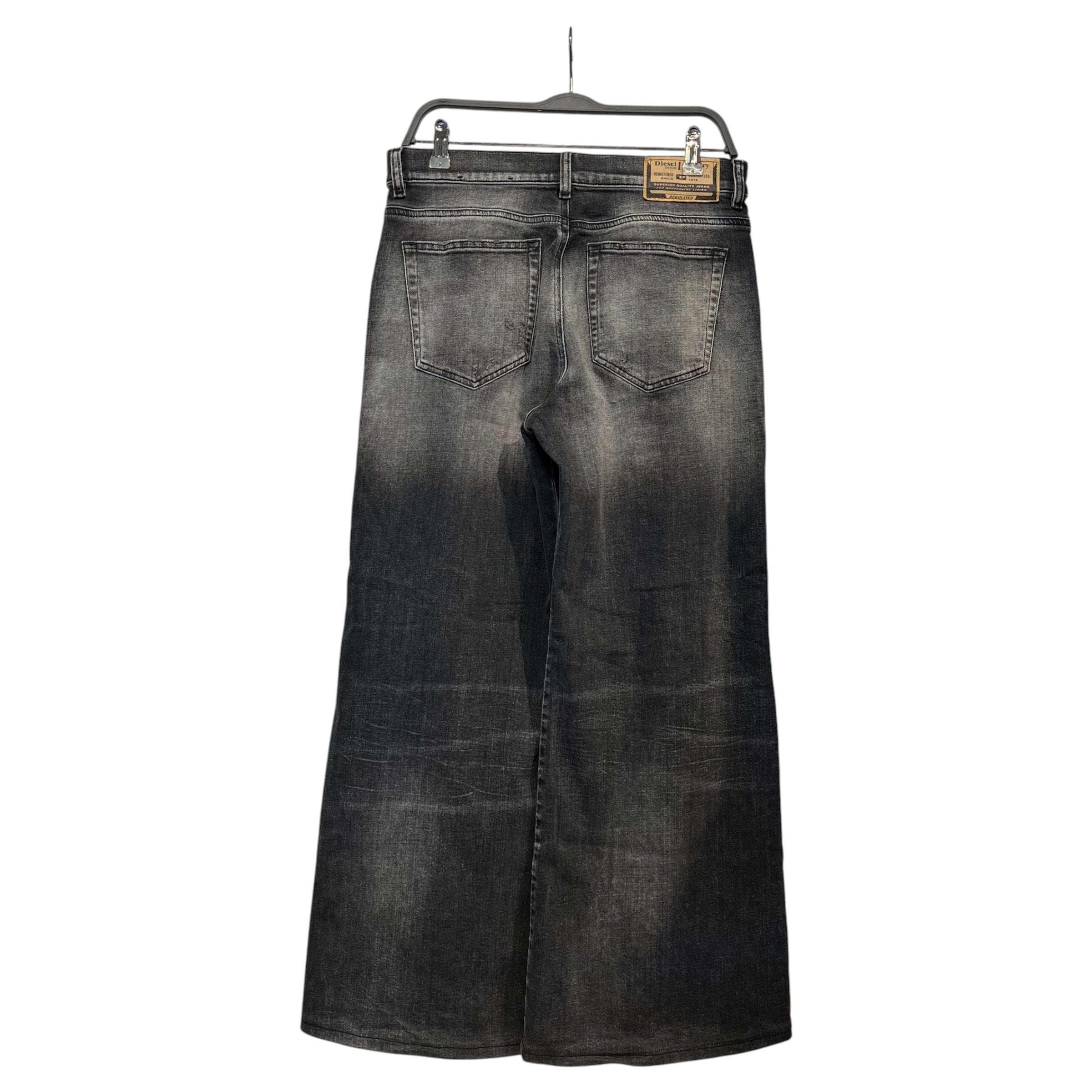 DIESEL/Pants/30/Denim/BLK/faded black industry jeans view 2