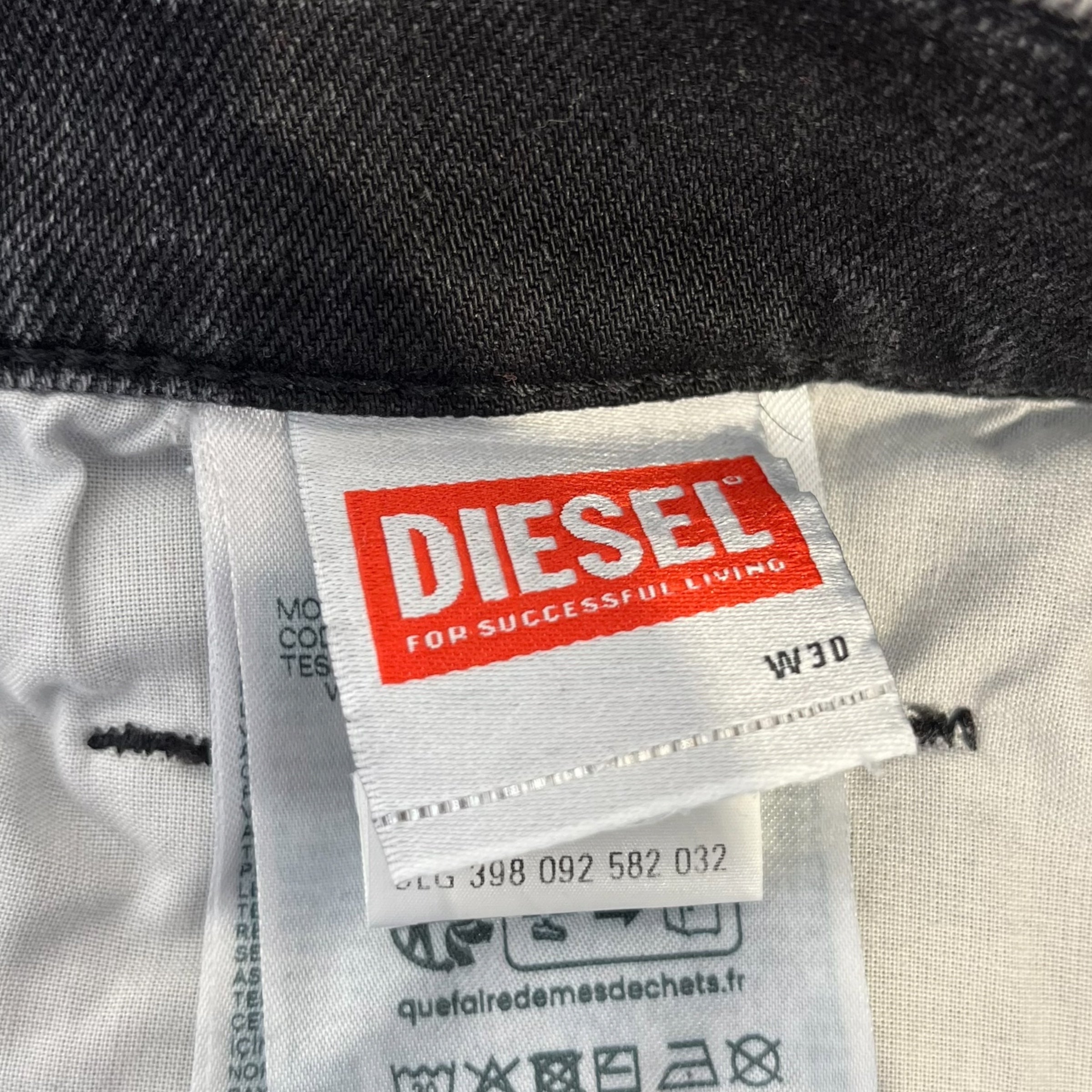 DIESEL/Pants/30/Denim/BLK/faded black industry jeans view 3