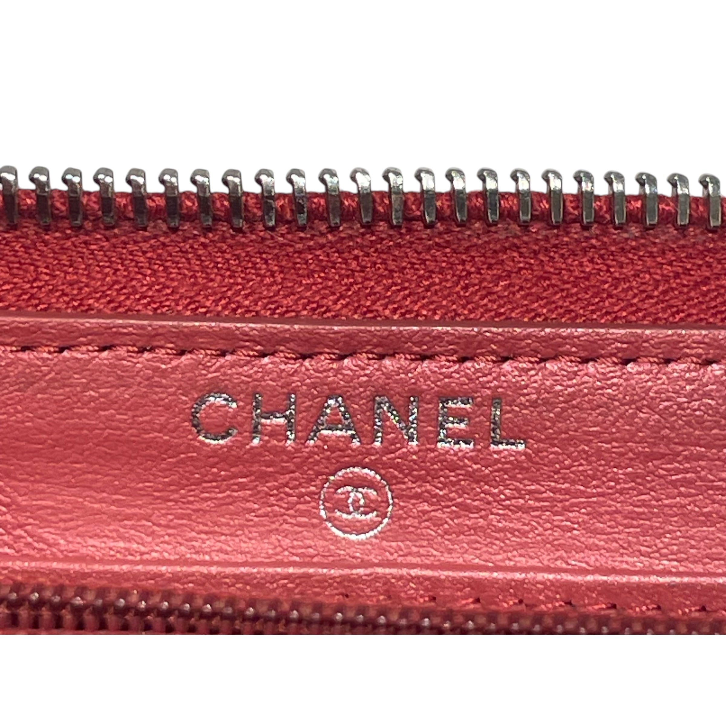 CHANEL/Wallet/Leather/PNK/Camellia Embossed Zip Wallet view 5
