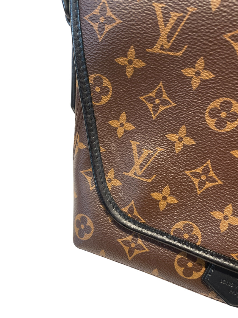 LOUIS VUITTON/Cross Body Bag/Monogram/BRW/MACASSAR
