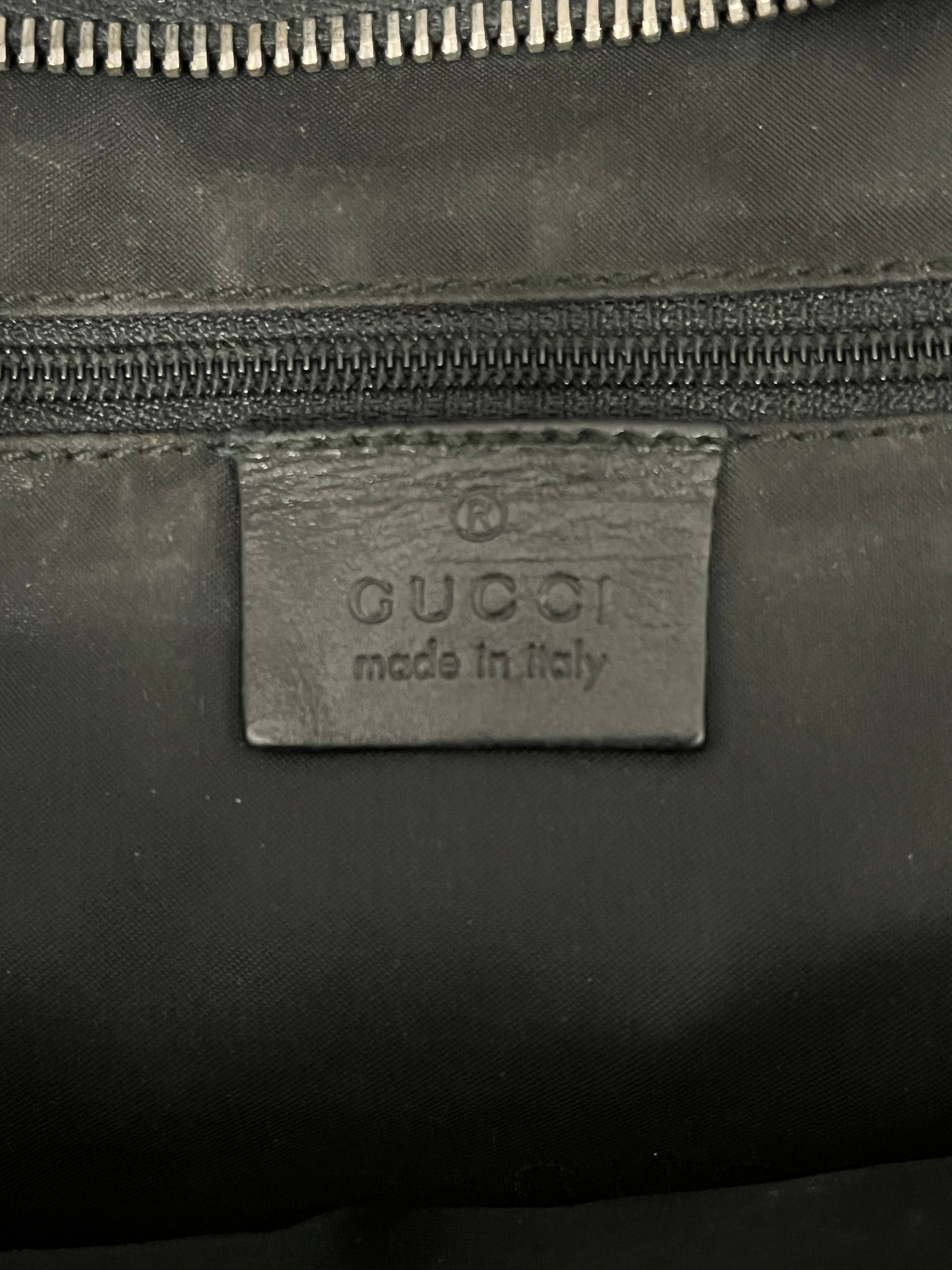 GUCCI/Bag/Nylon/BLK/NYLON HANDLE BAG 002 1049 view 3